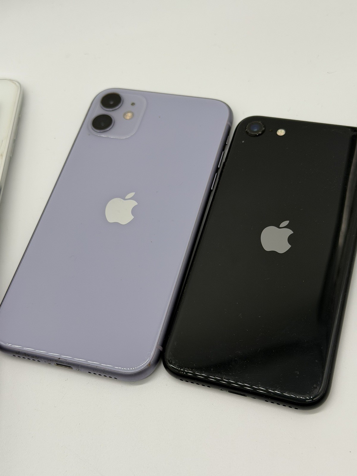 Lot Of Apple Products iPhones/Ipads/Apple Watches for Parts or Repair READ DESC