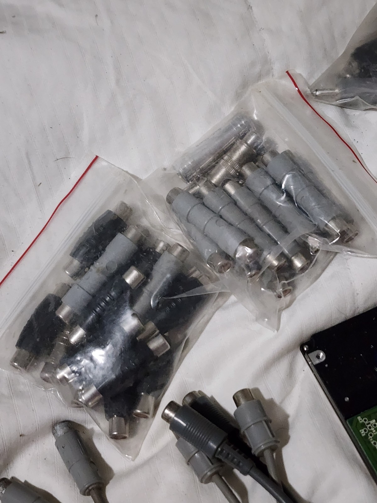 Bulk Lot of Various Electronic Cables, Cords and Parts, Computer TV Camara Ster