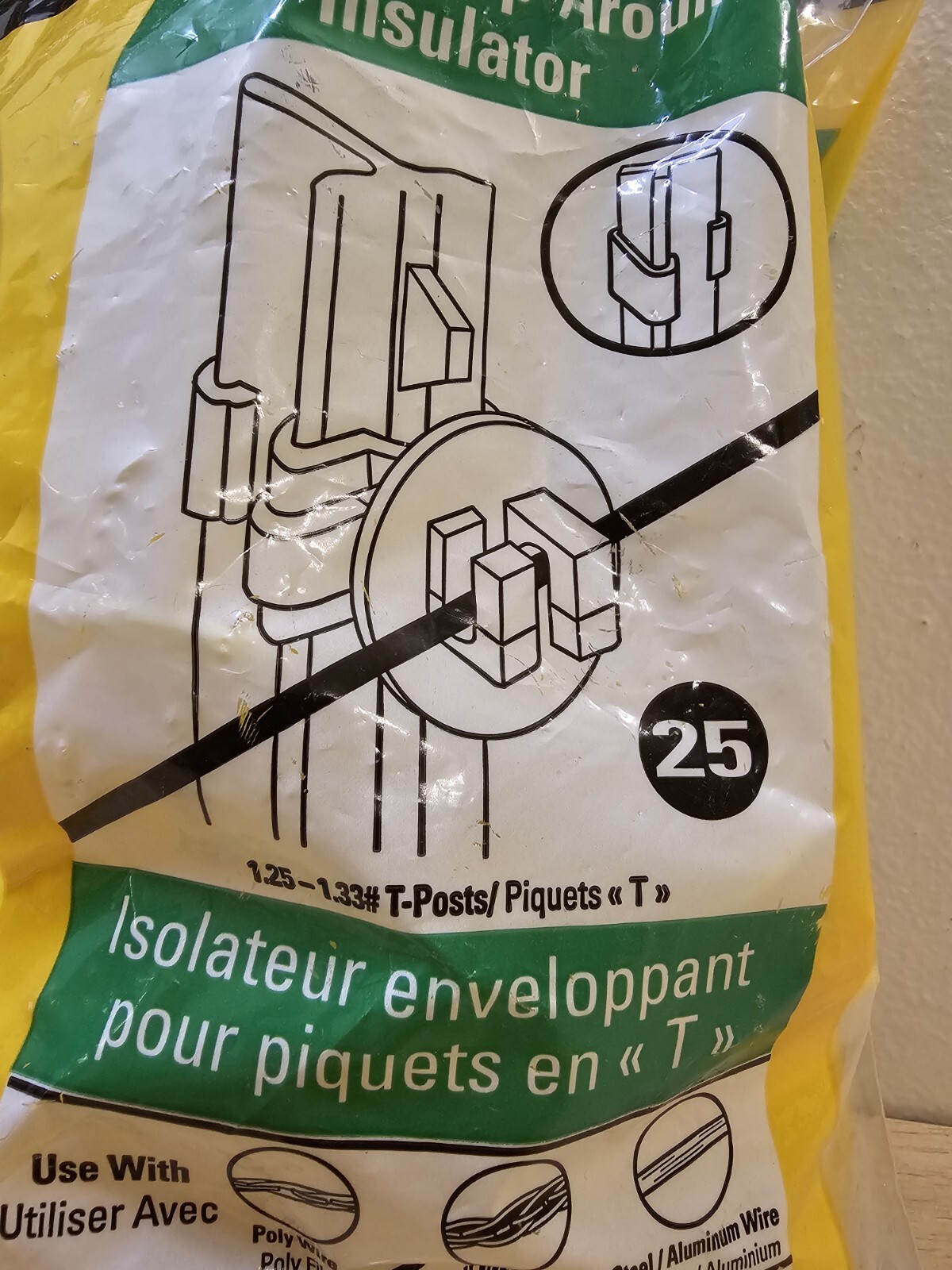 Zareba ITY-Z Standard Snug-fitting T-Post Insulator, 25 per Bag, Yelllow