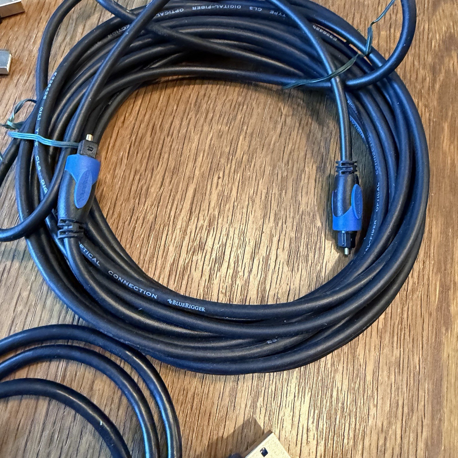 Lot of 20 Miscellaneous Electronic Cords Various Brands