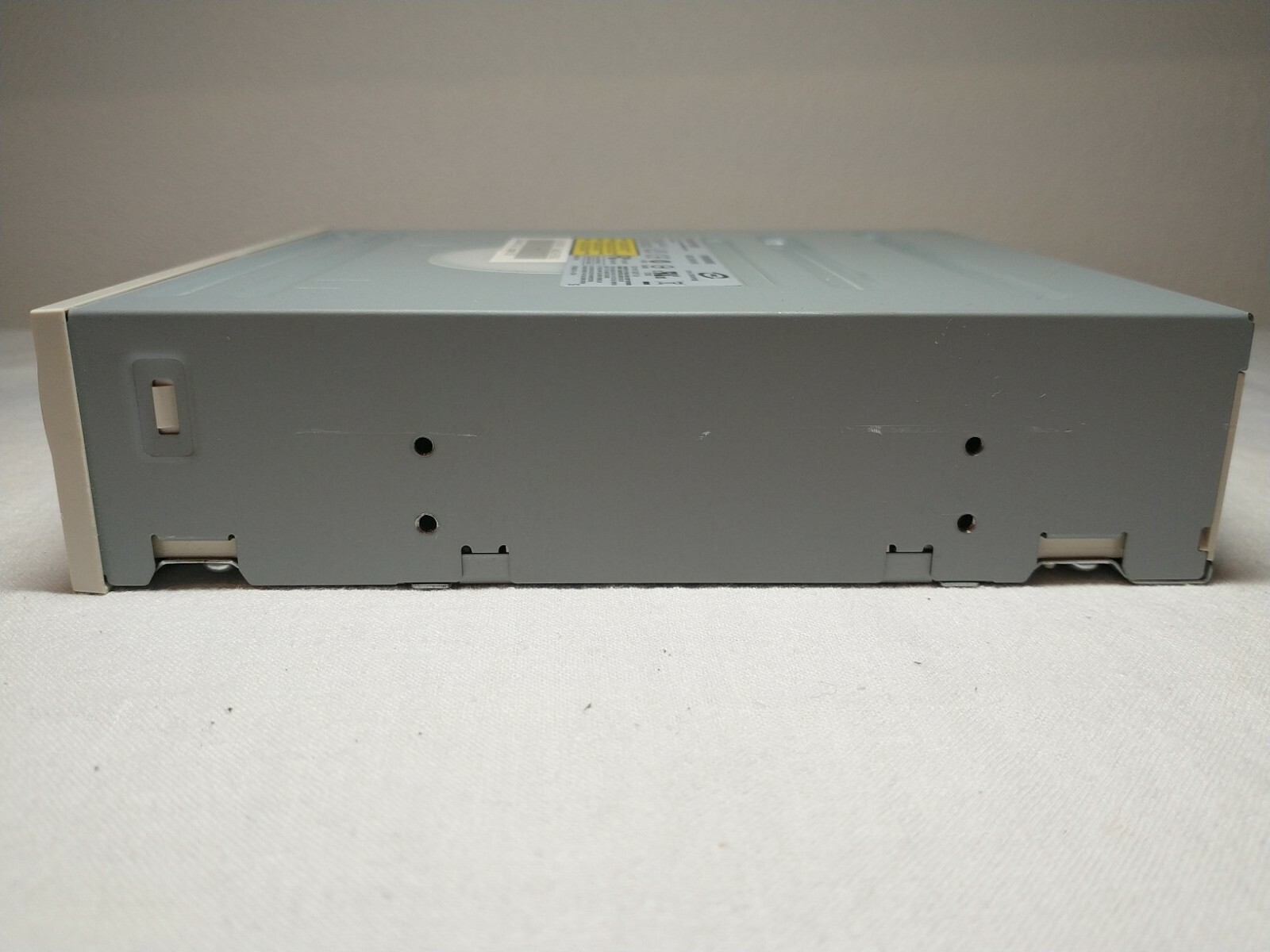 Light-On It Corp. DVD ROM Drive Model SHD-16P1S