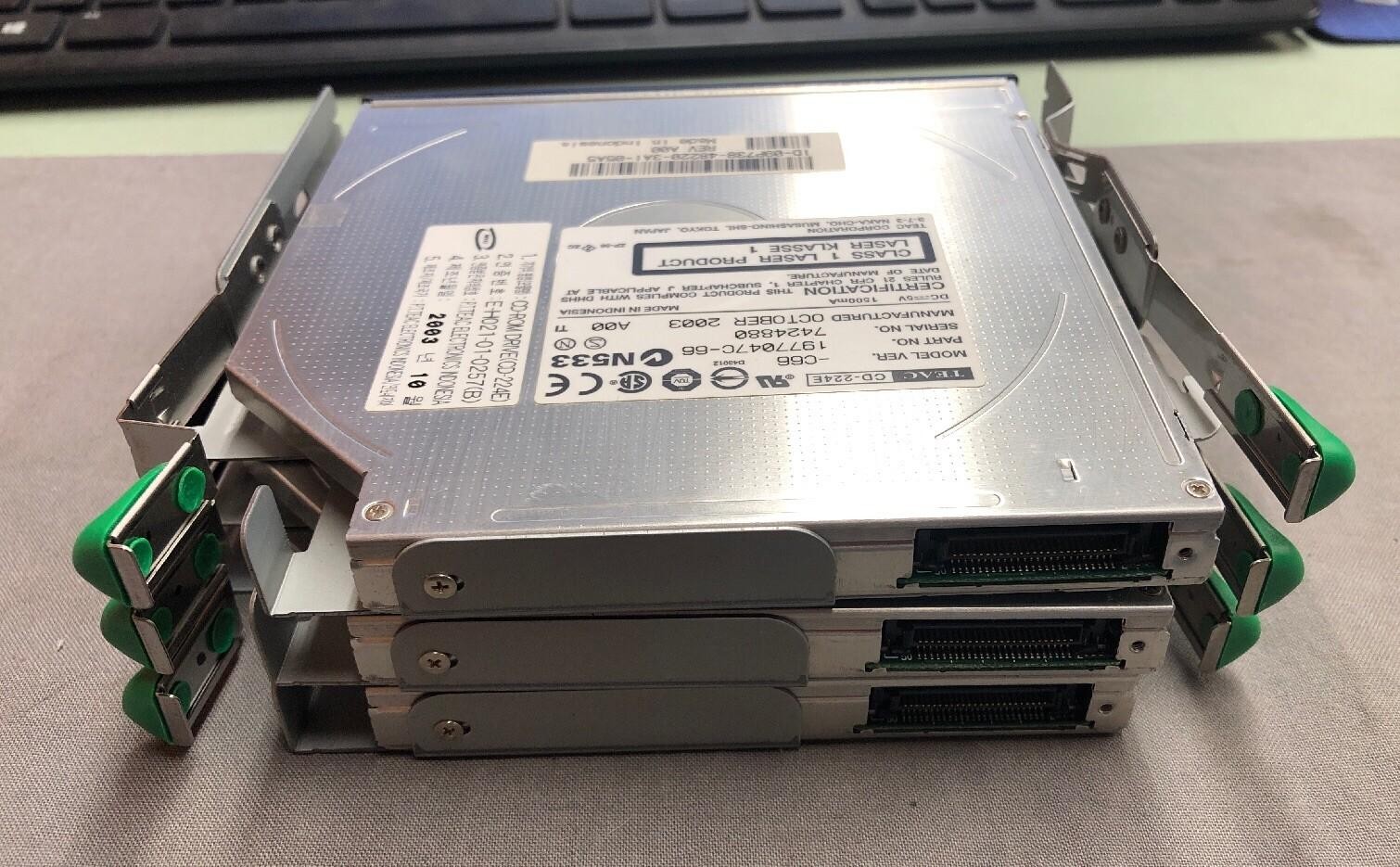 LOT OF 3 TEAC CD-244E VER C66 1977047C-66 09P738 REV A00 CD ROM DRIVE