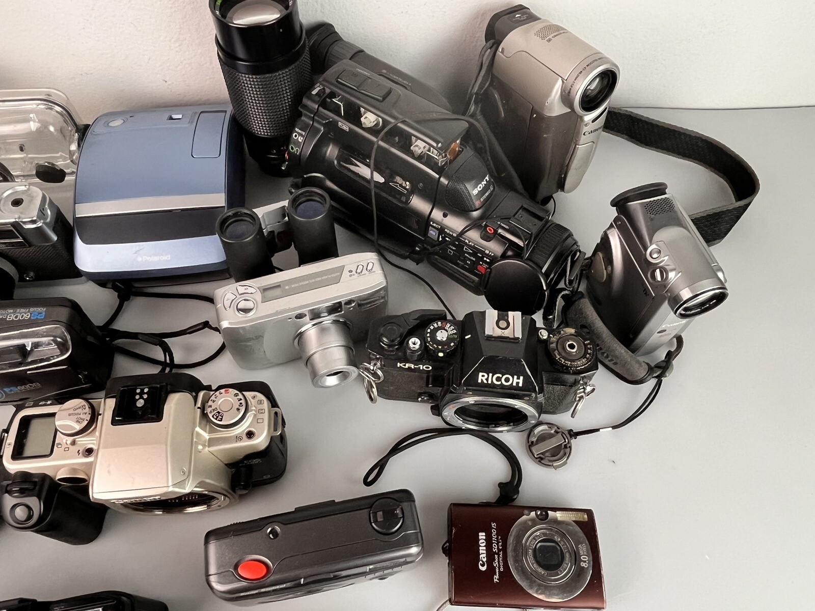 Lot Of Vintage Cameras, Lenses For Parts Or Repair