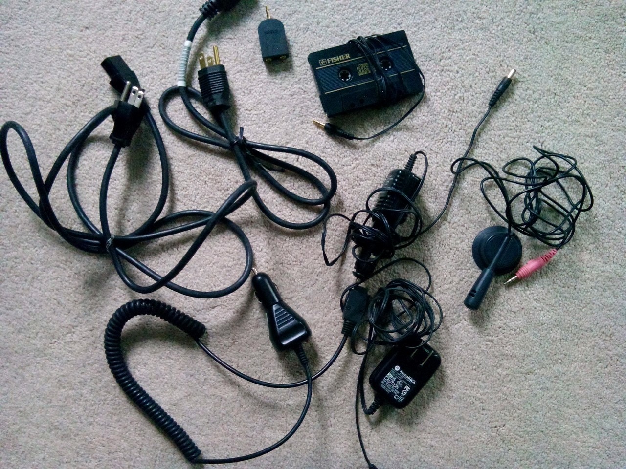 Lot of 8 Vintage Computer/Car Accessories (Chargers/Adapter/Cables/Etc.)