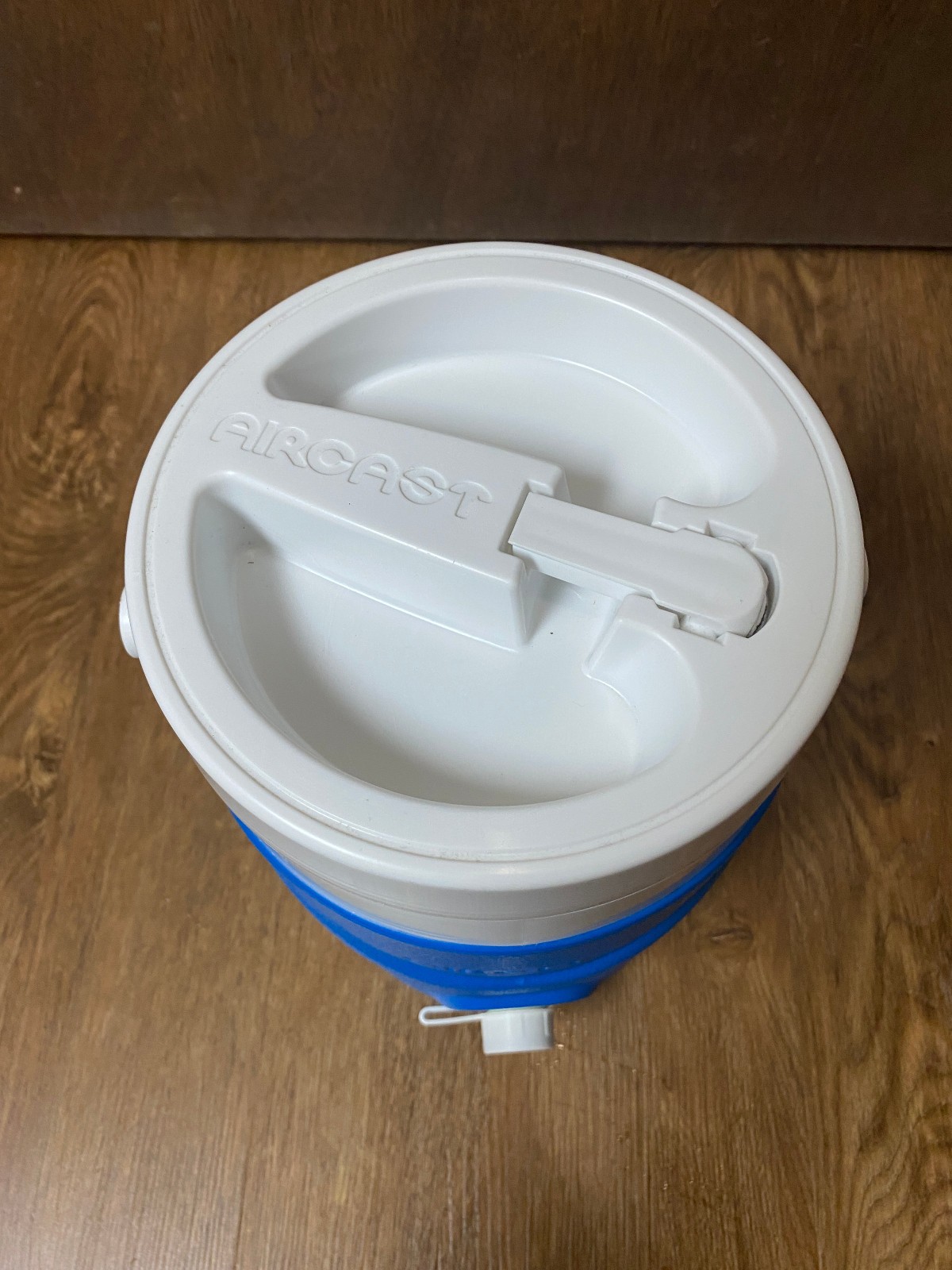 Aircast Cryo/Cuff Ice Therapy Gravity Cooler, Hose, Med Knee Cuff, Complete Set
