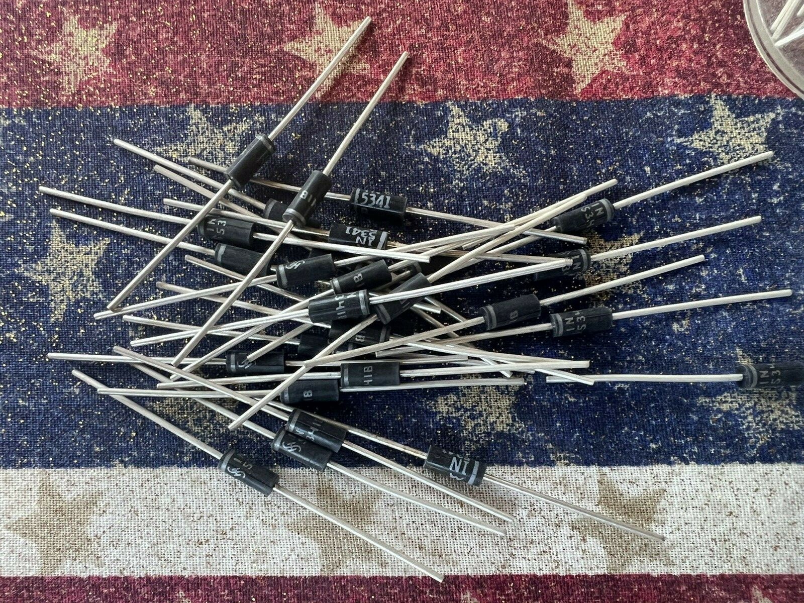Original Siemens 25pcs 1N5341B ZENER DIODE 6.2V 5W 6V2 DO-15 NEW