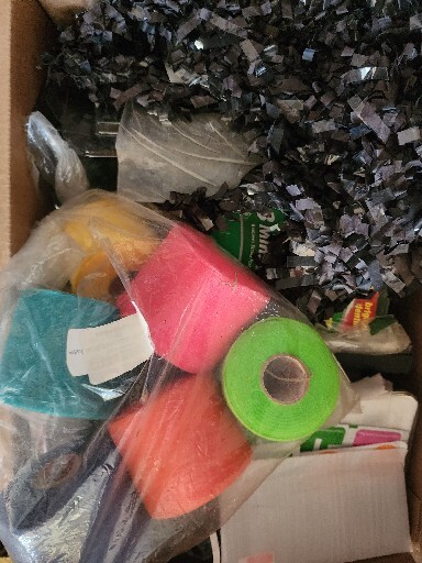 Amzn & Online Stores Overstock/Returns Wholesale Liquidation Boxes 16x12x8 Each
