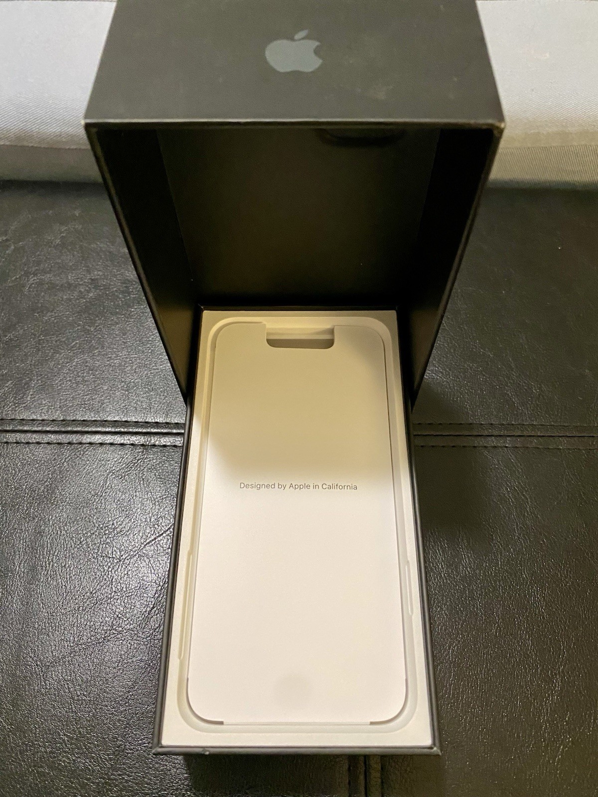 Apple Mixed Lot EMPTY BOXES & Inserts: iPhone, iPad mini/Air, MacBook Pro