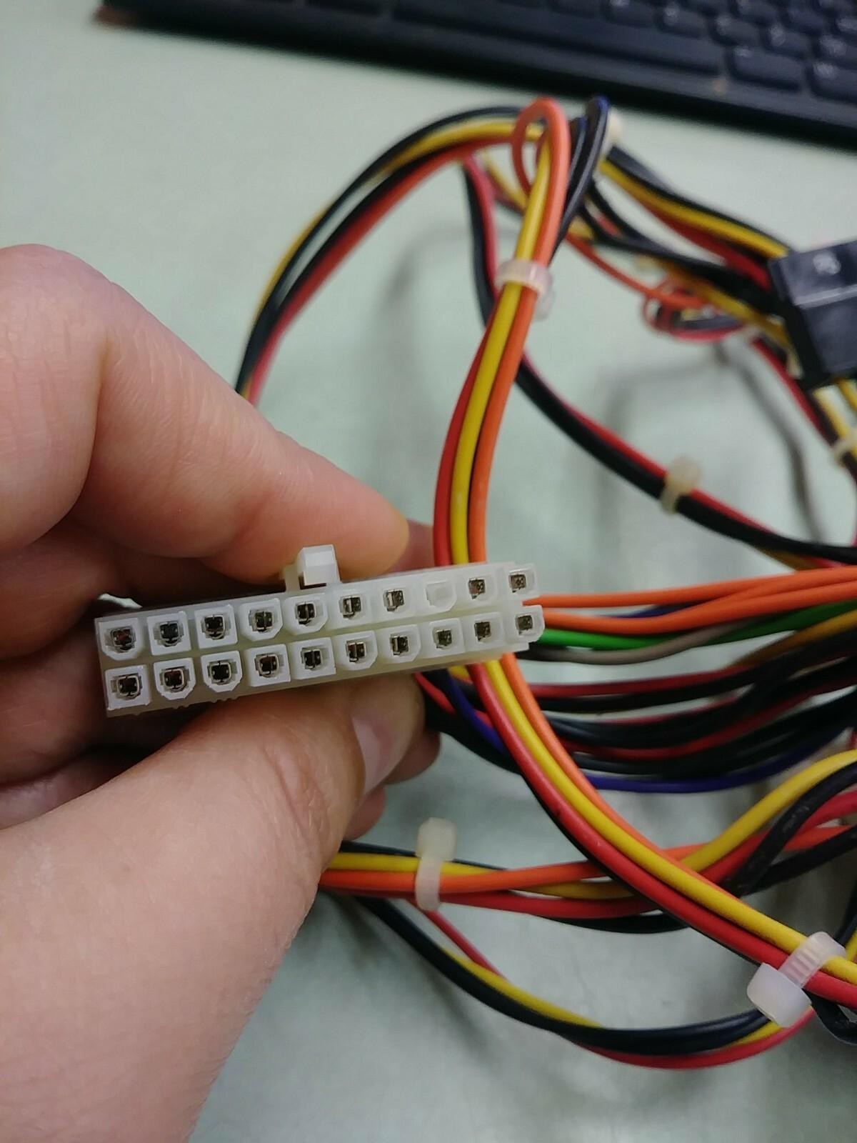 HIPRO HP-A2307F3P Power Supply Input 110-240V 230W MAX REV:01