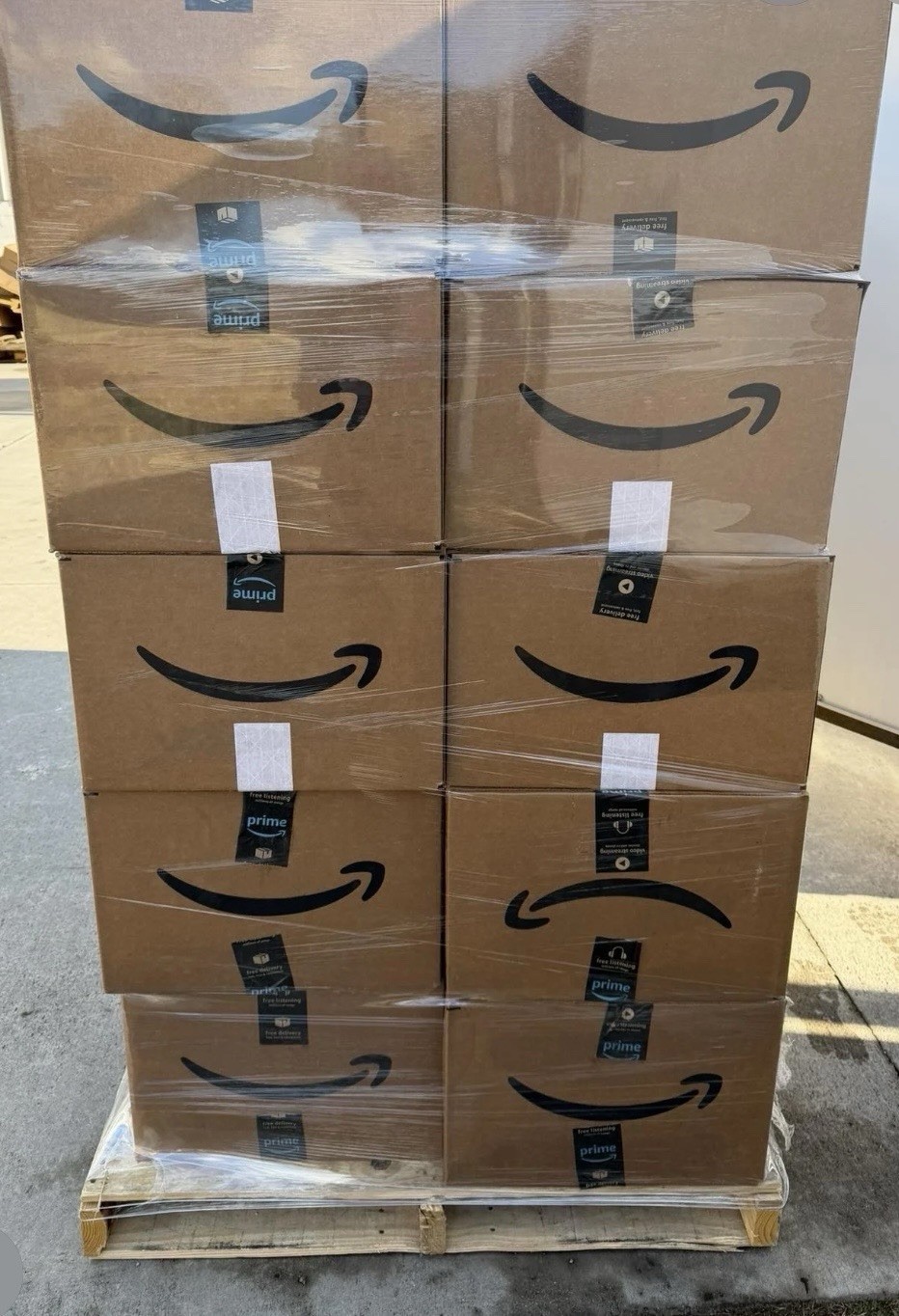 Amazon Mystery Box NEW Merchandise – Liquidation/Retail 22”x 18”x 12” Large Box