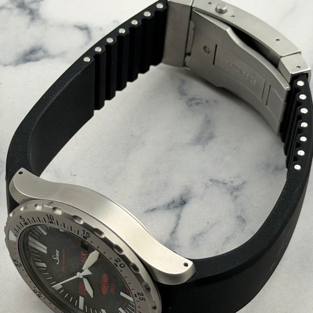 Sinn Watch 403 UX.GSG9 Black Dial Silicone Strap Sapphire Crystal w/Warranty