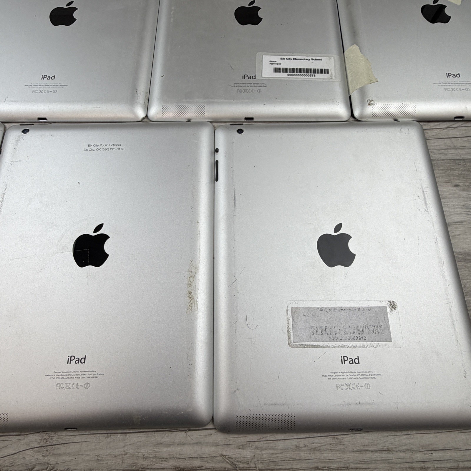 Lot Of 11 Apple iPads Models: A1458, A1459, A1460 And A1395 **Repair Parts Only