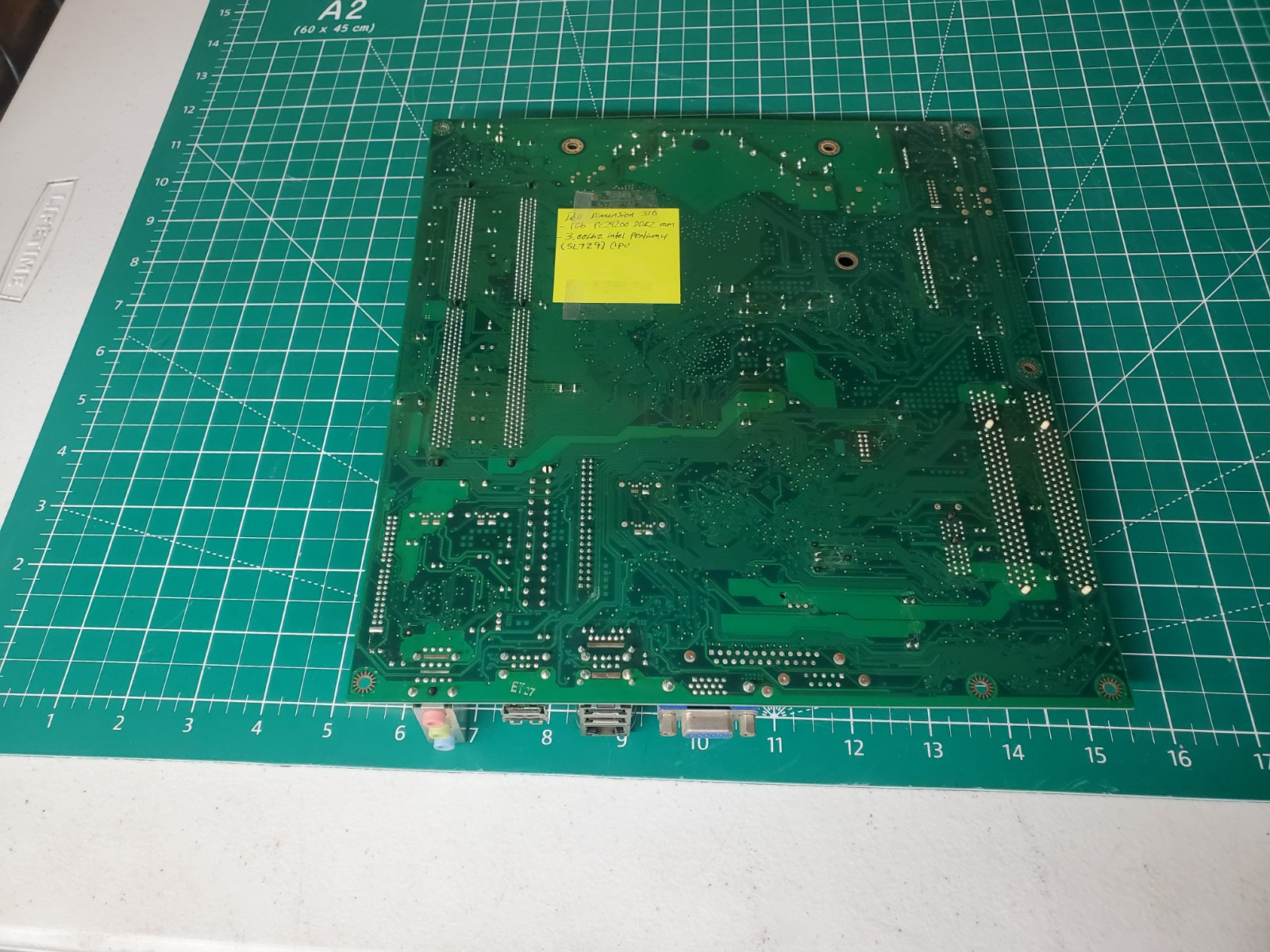 Dell Dimension E310 Motherboard (CN-0JC474) 1GB RAM, (SL729) pentium 4 Cpu.
