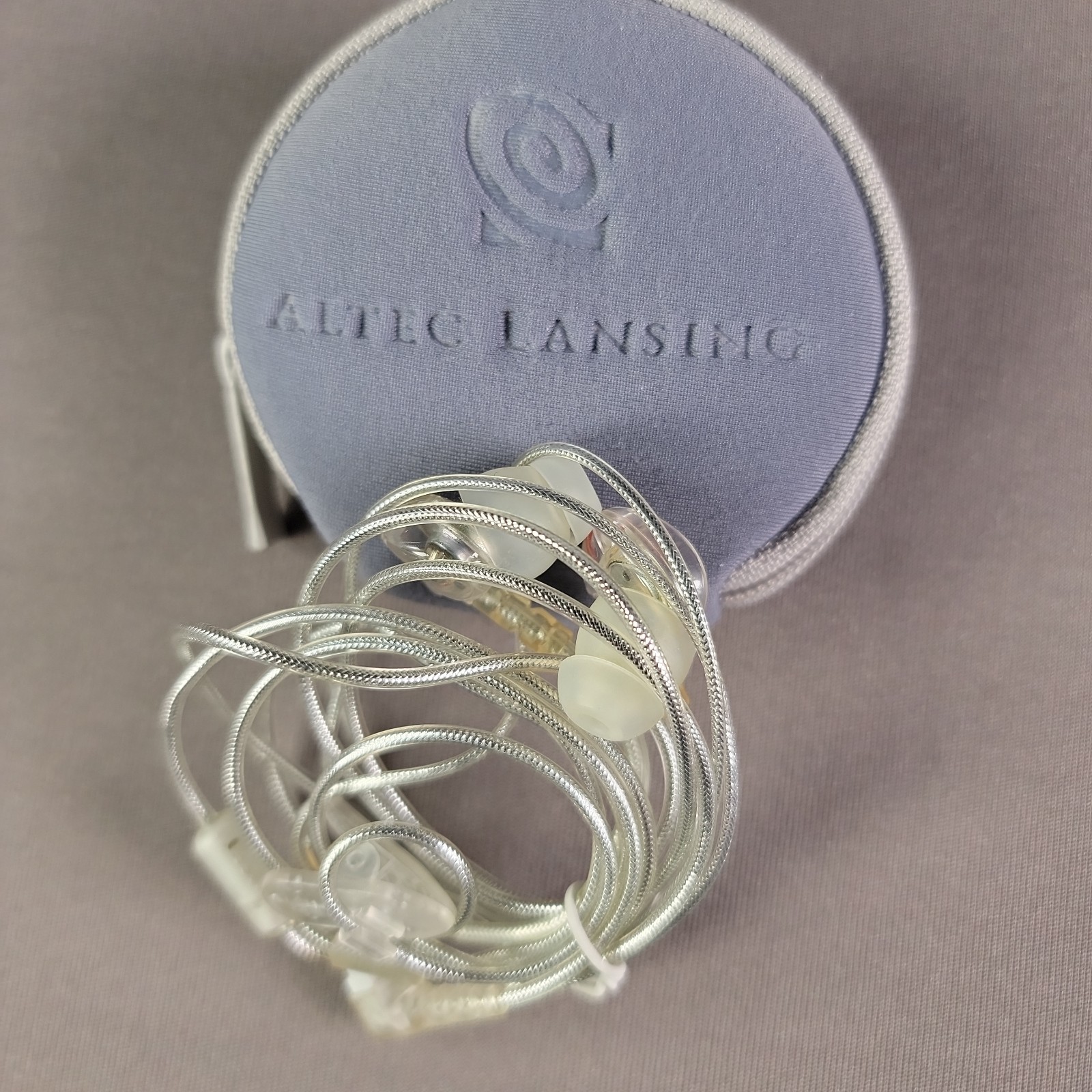 Apple Altec Lansing Earphones Plus Multiple Cords 3.5mm Mixed Lot of 16