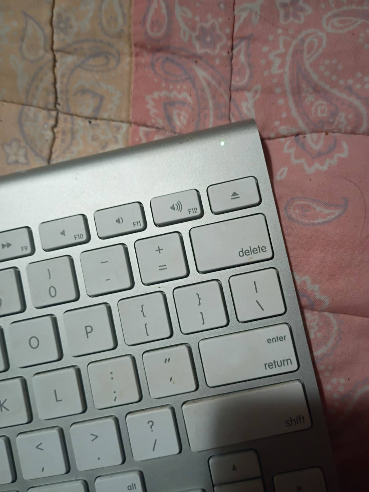 Lot of apple Electronics Mix, Read Description