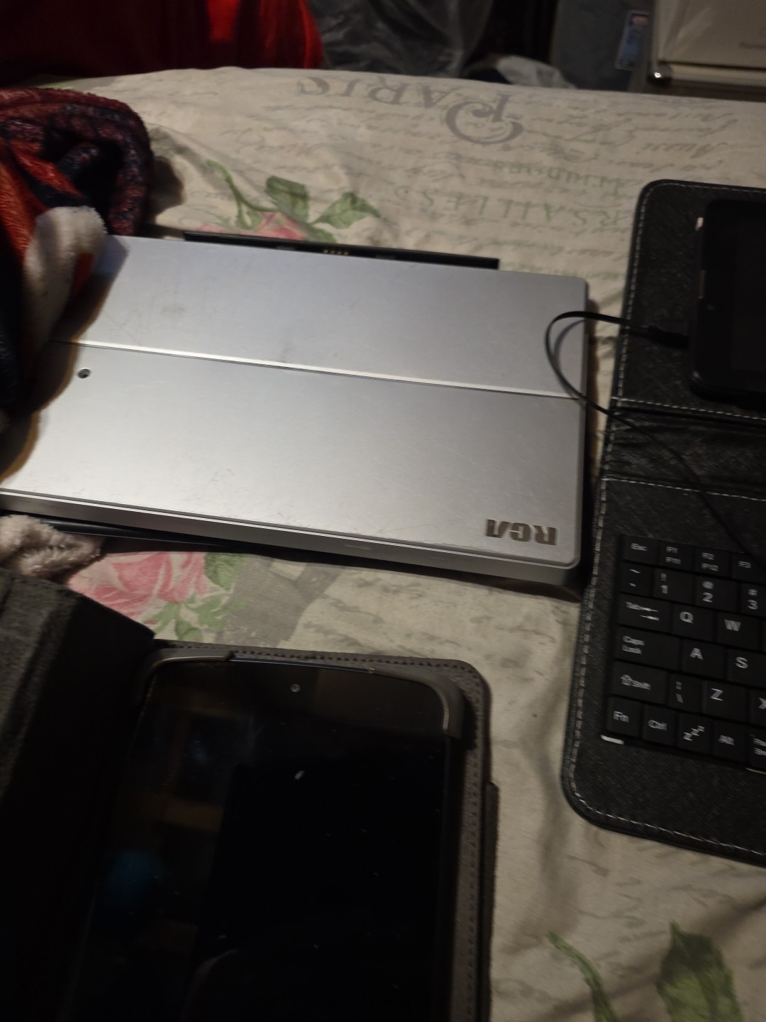 Lot of 4 Android Tablets – For Parts