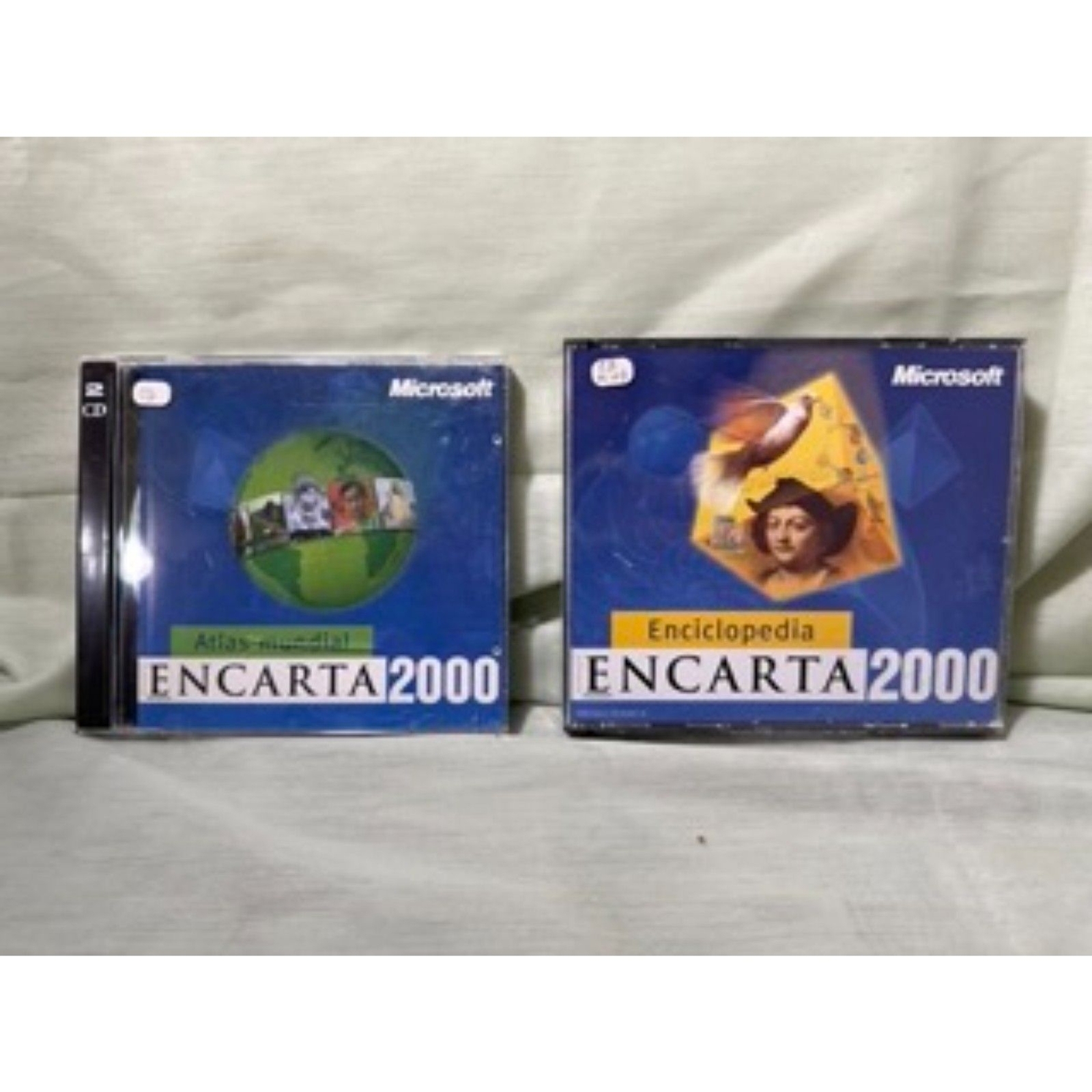 Vintage Encarta 2000 Enciclopedia and Atals Mundial
