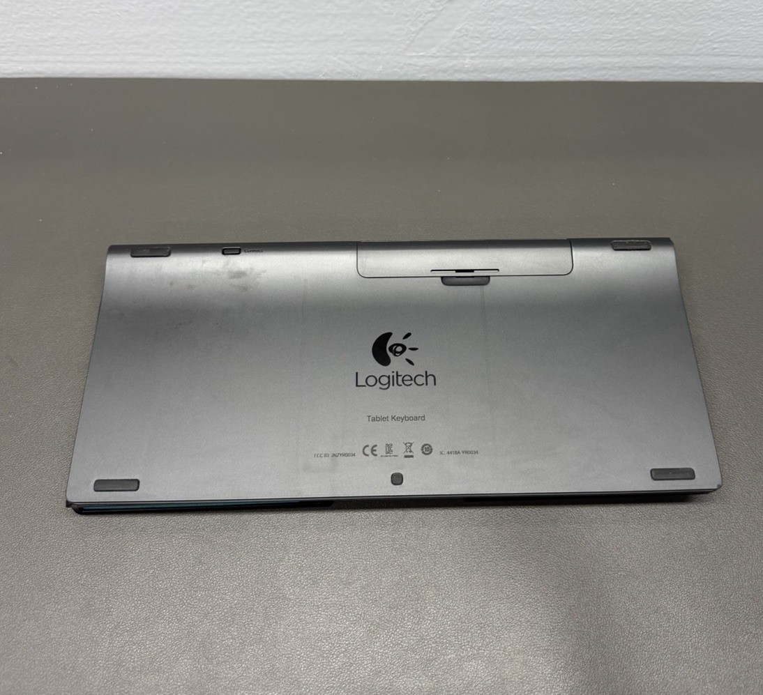 Logitech Y-R0034 Tablet Keyboard Case for iPad Android Bluetooth Wireless USED*