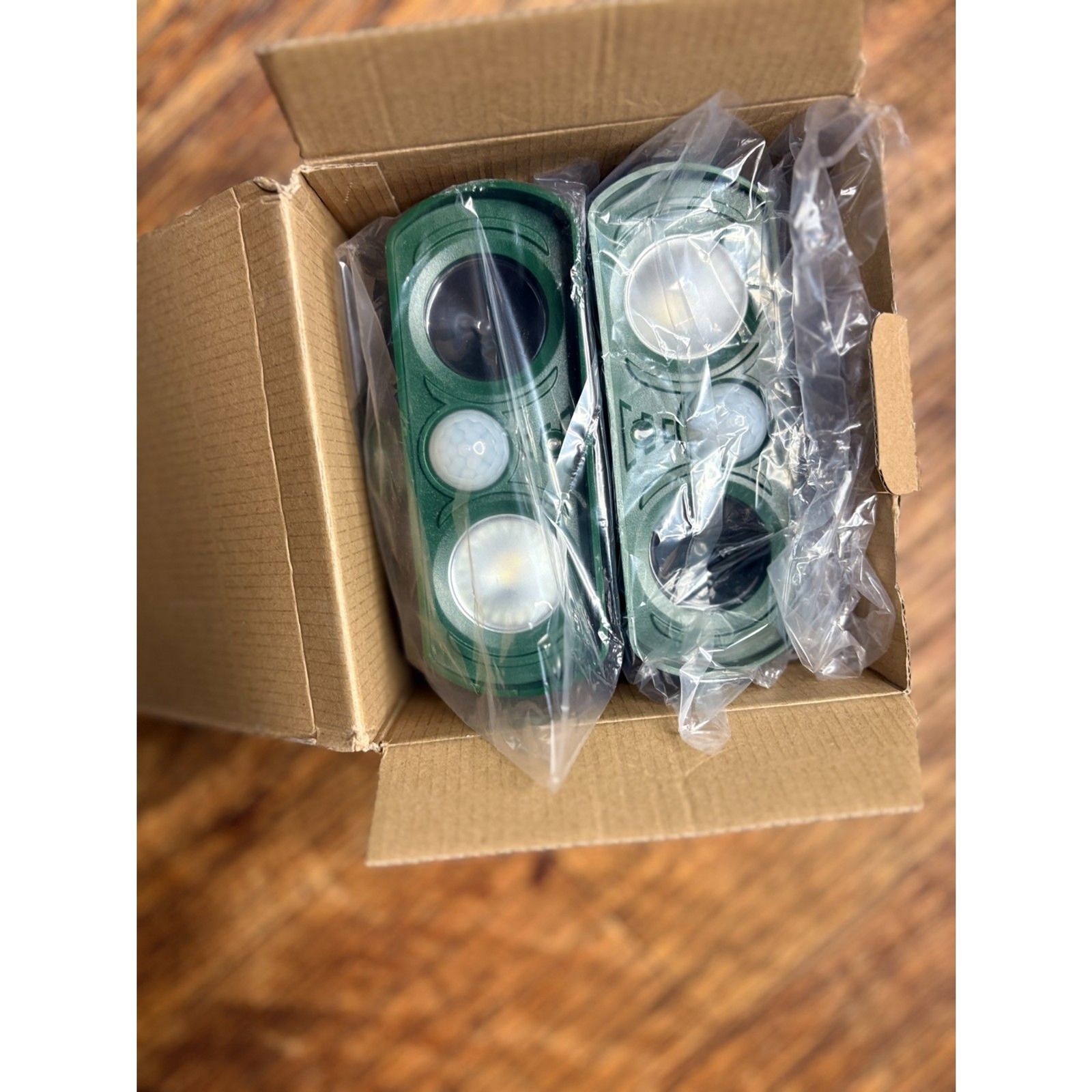 Solar Ultrasonic Animal Repellent Motion Sensor Waterproof Yard 2 Pack Green