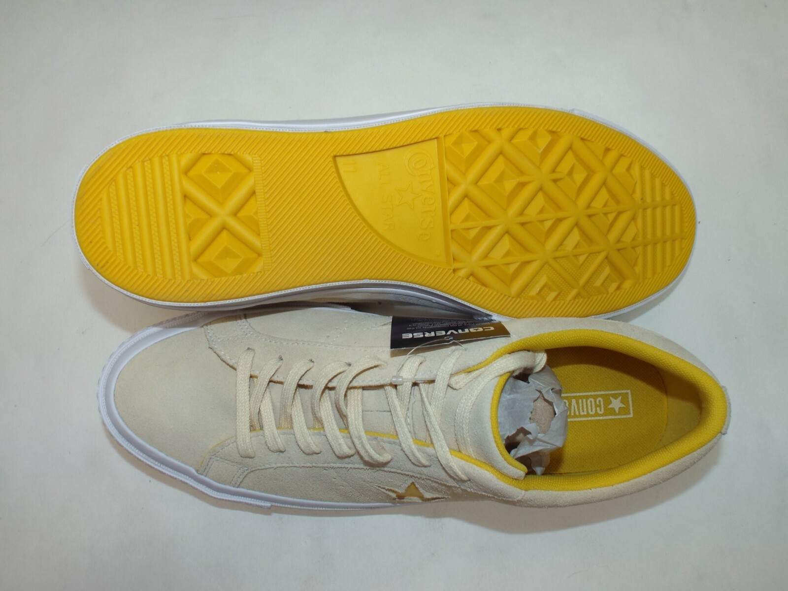 New Mens 11.5 Converse One Star Suede OX Vanilla Solar Power Shoes $80 159814C