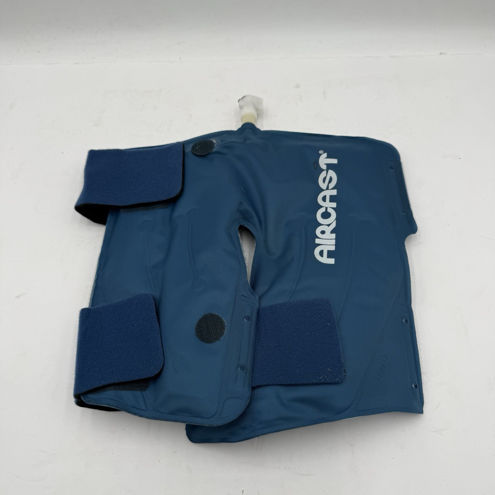 c13 Aircast Cryo/Cuff Knee Cuff Wrap – Medium 11A01