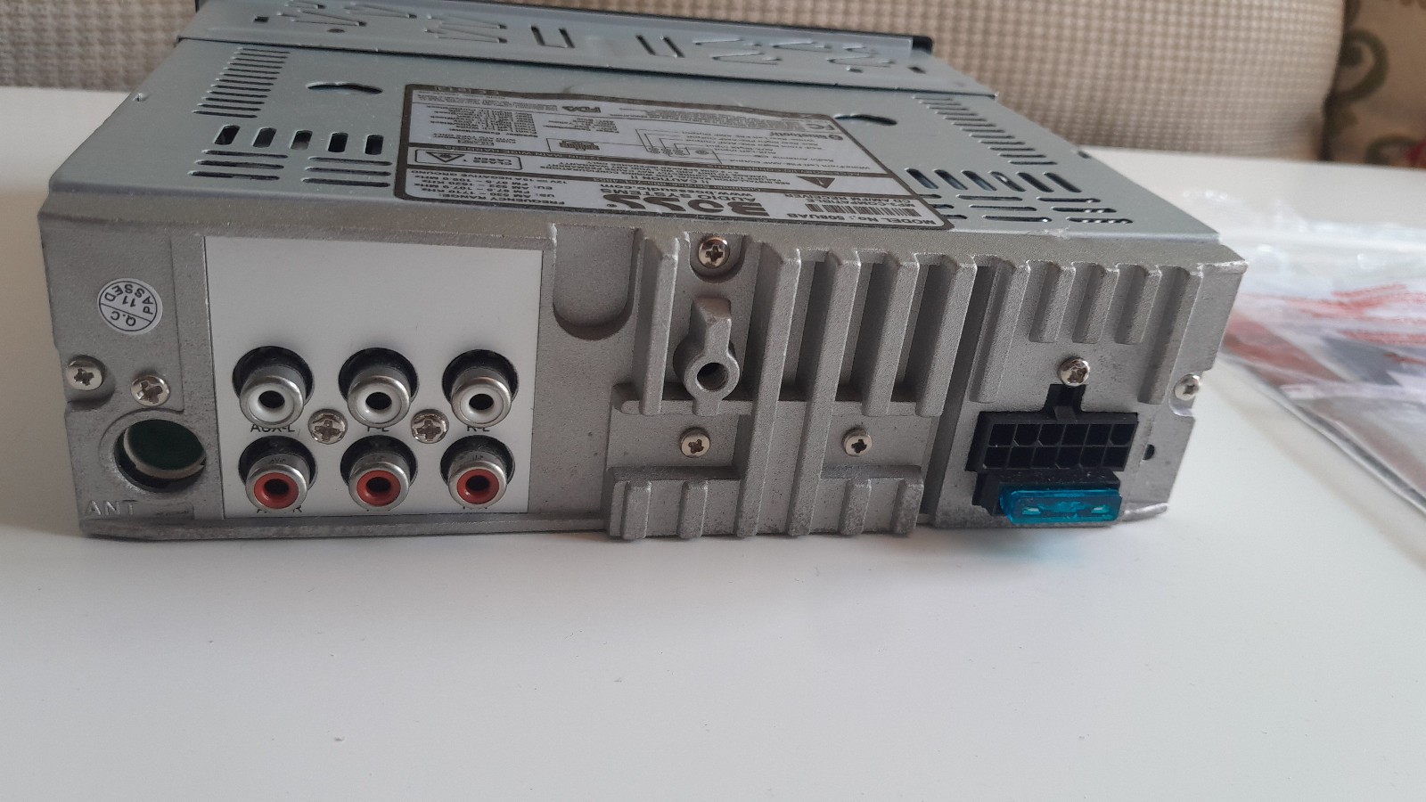 Car Dashboard Audio / Video Systems, Audio Amplifier, Speaker, etc. Item Lot