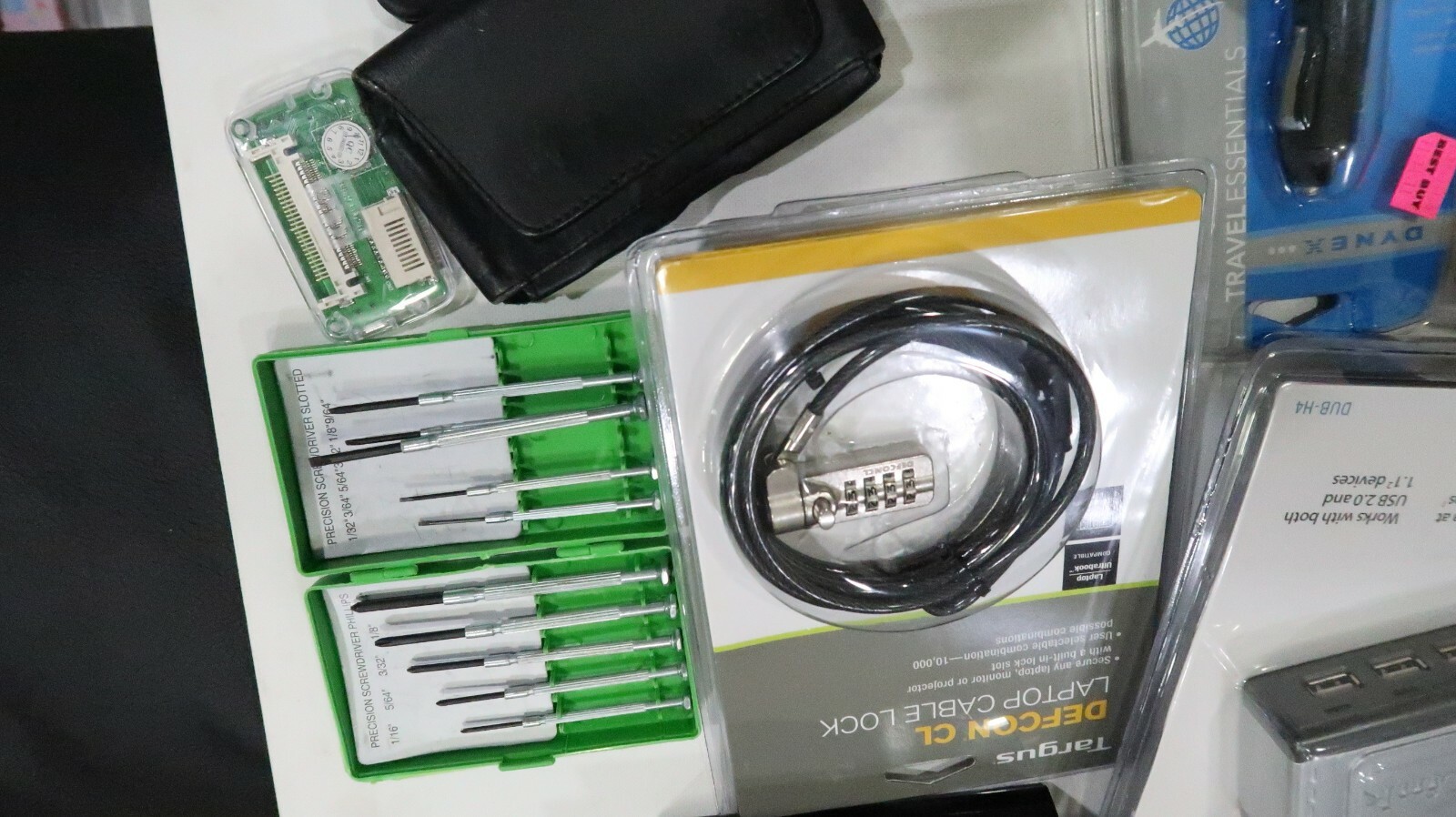Lot of Mixed Electronics-lenovo,dynex,logitech,apple,tools,Targus, NB,D-Link