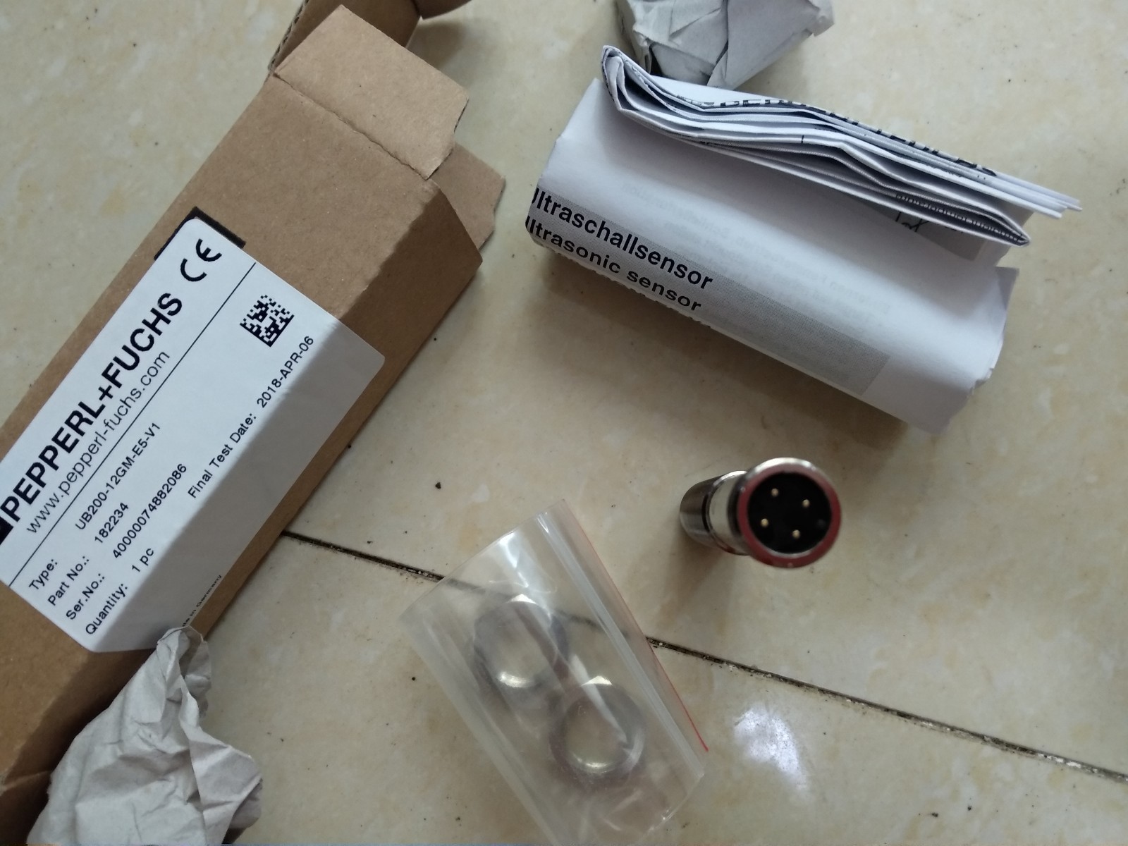Pepperl-Fuchs UB200-12GM-E5-V1 IN NEW BOX ALL NEW