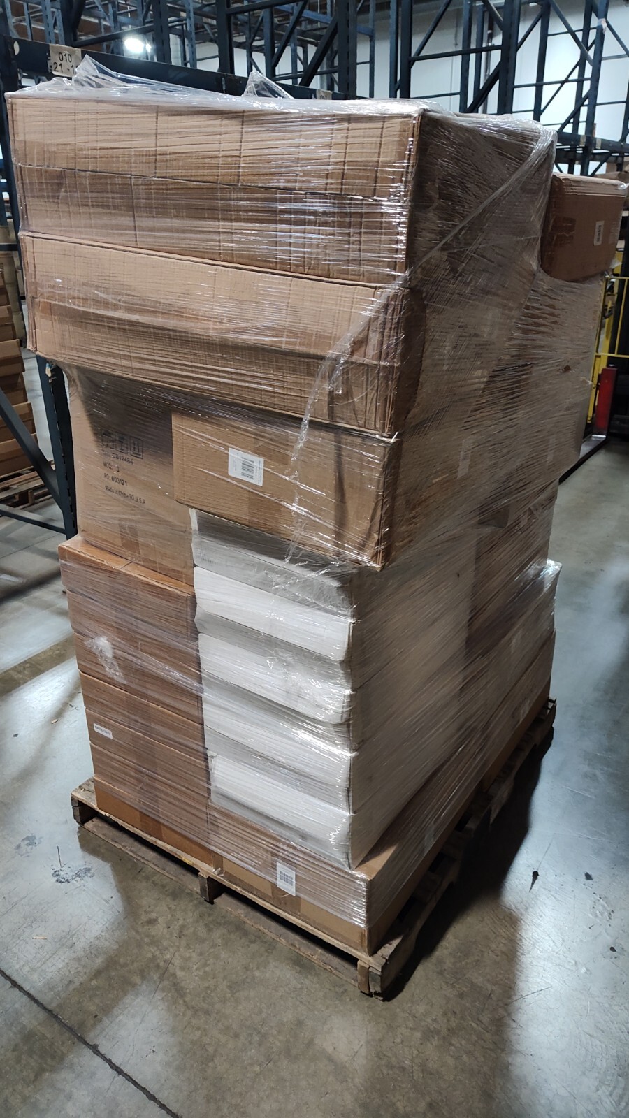 Amazon Returns Pallet wholes Mix Lots Binocular, Key Lock Box, Medicine Cabinet