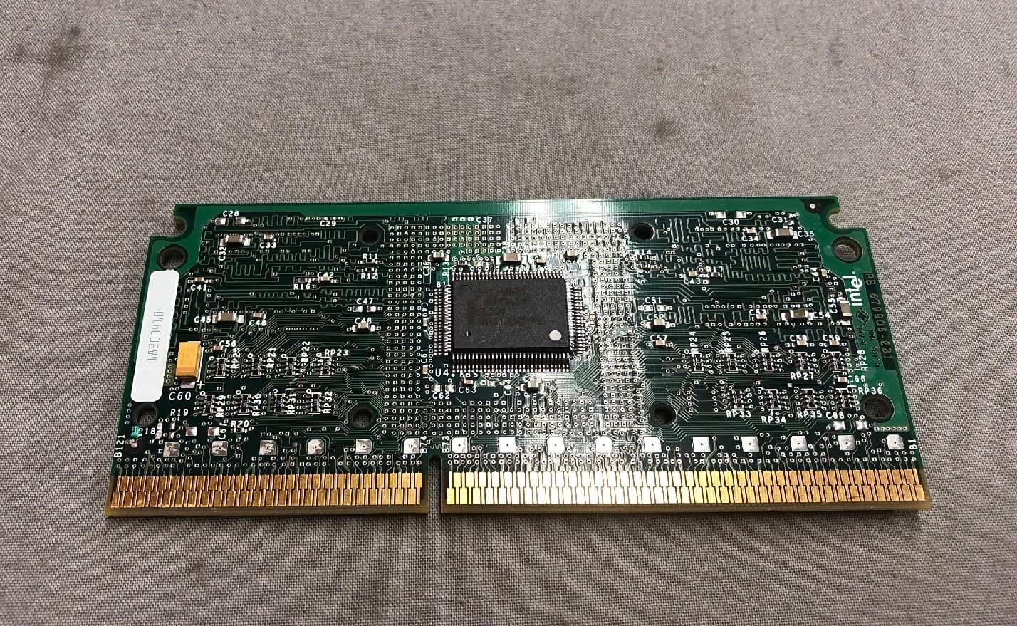 Intel PENTIUM II 1 CORE 350 MHZ CPU Card 679906-001