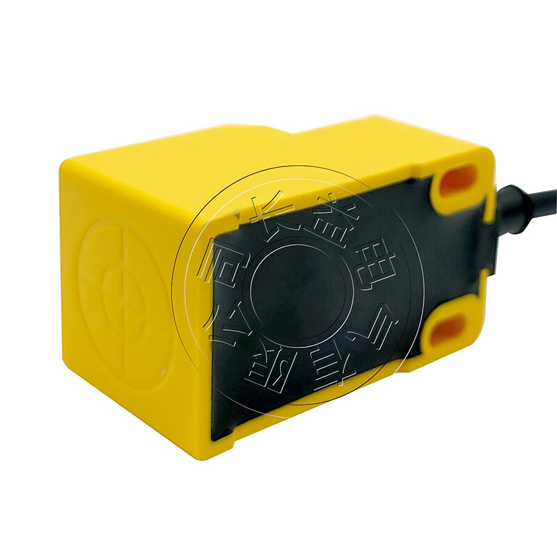 1PC sensor LY-S3015 DC three wire inductive proximity switch