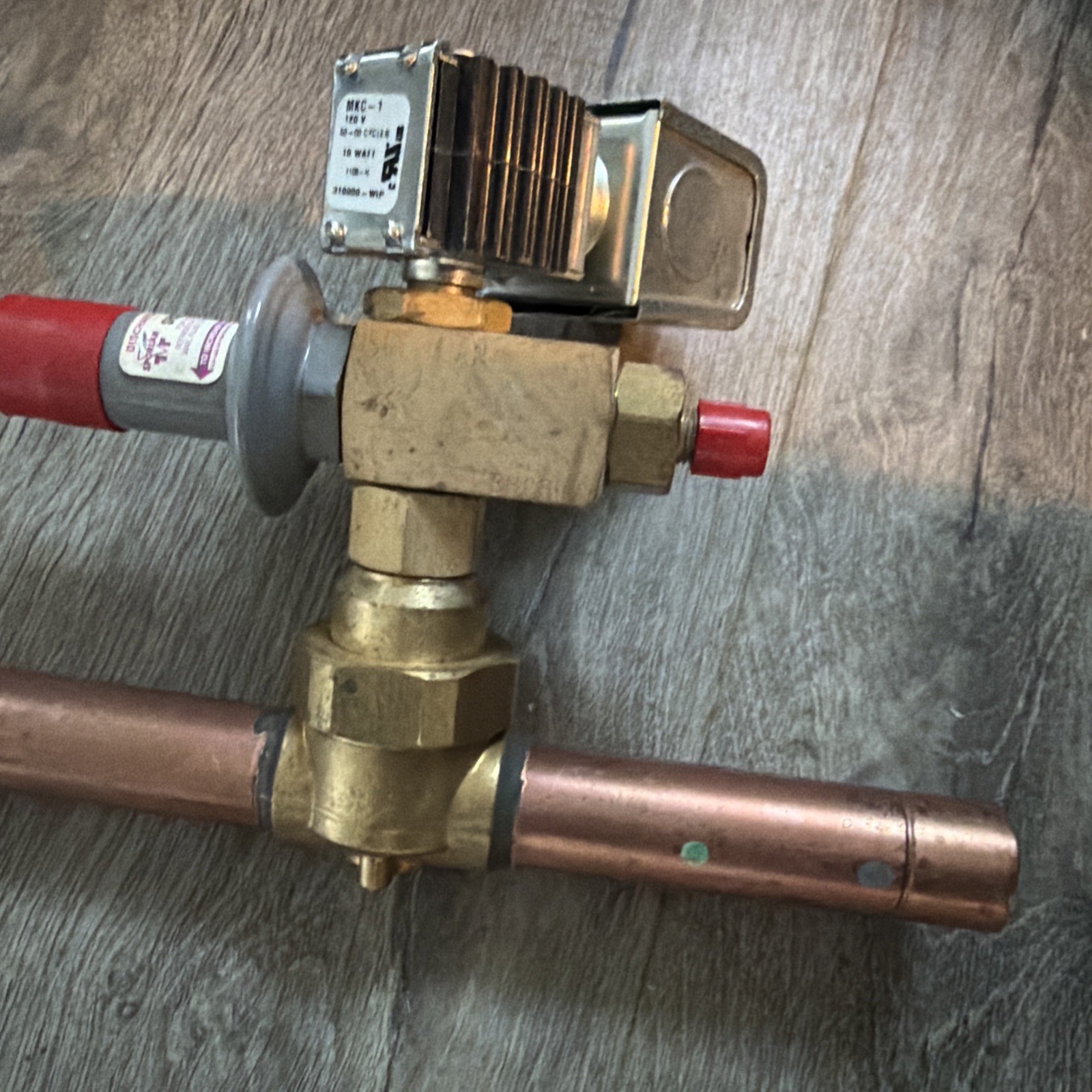 NEW Sporlan SHGBE-8 0/100 Discharge Bypass Valve