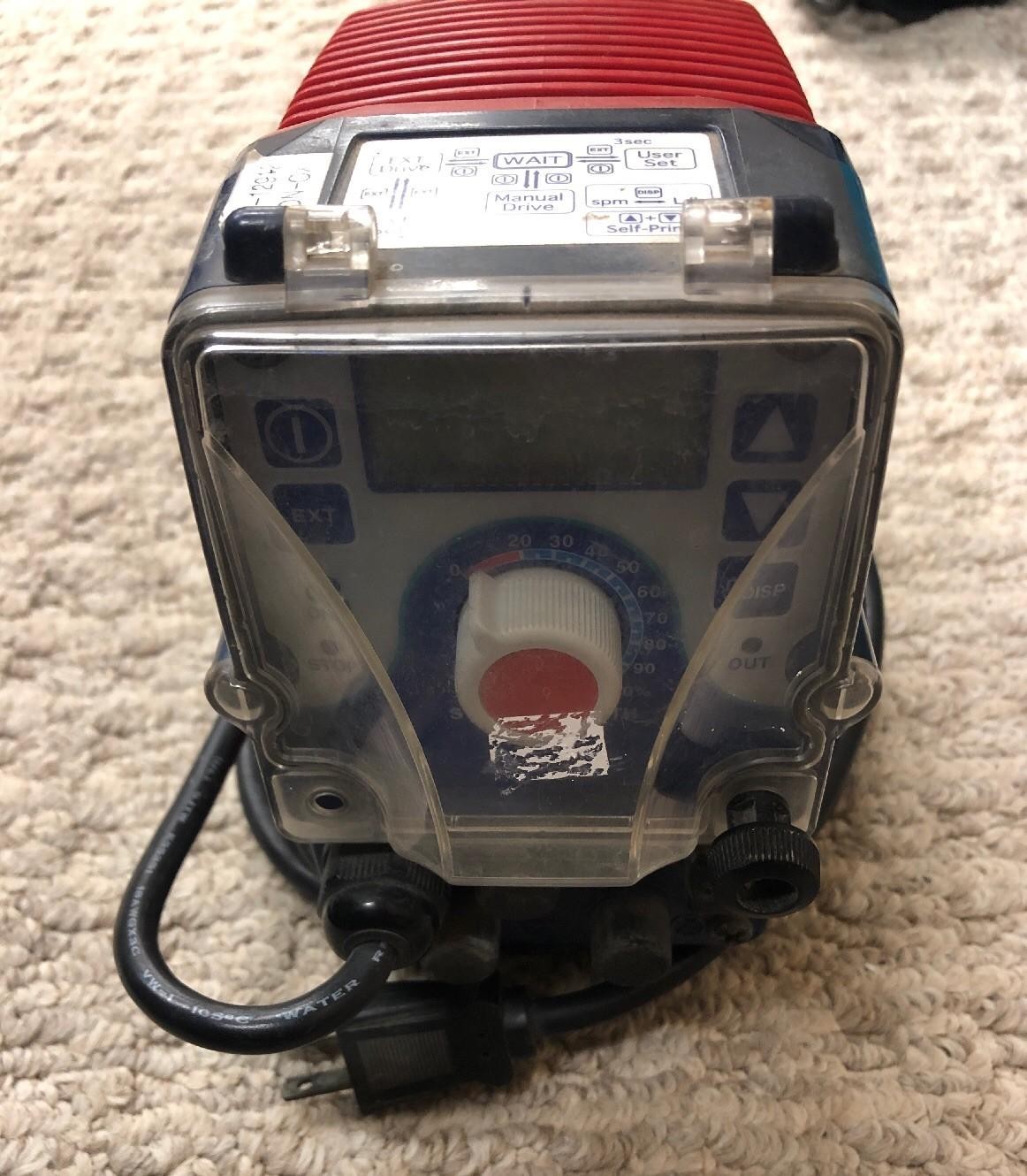 IWAKI WALCHEM METERING PUMP EWB30Y1-VC