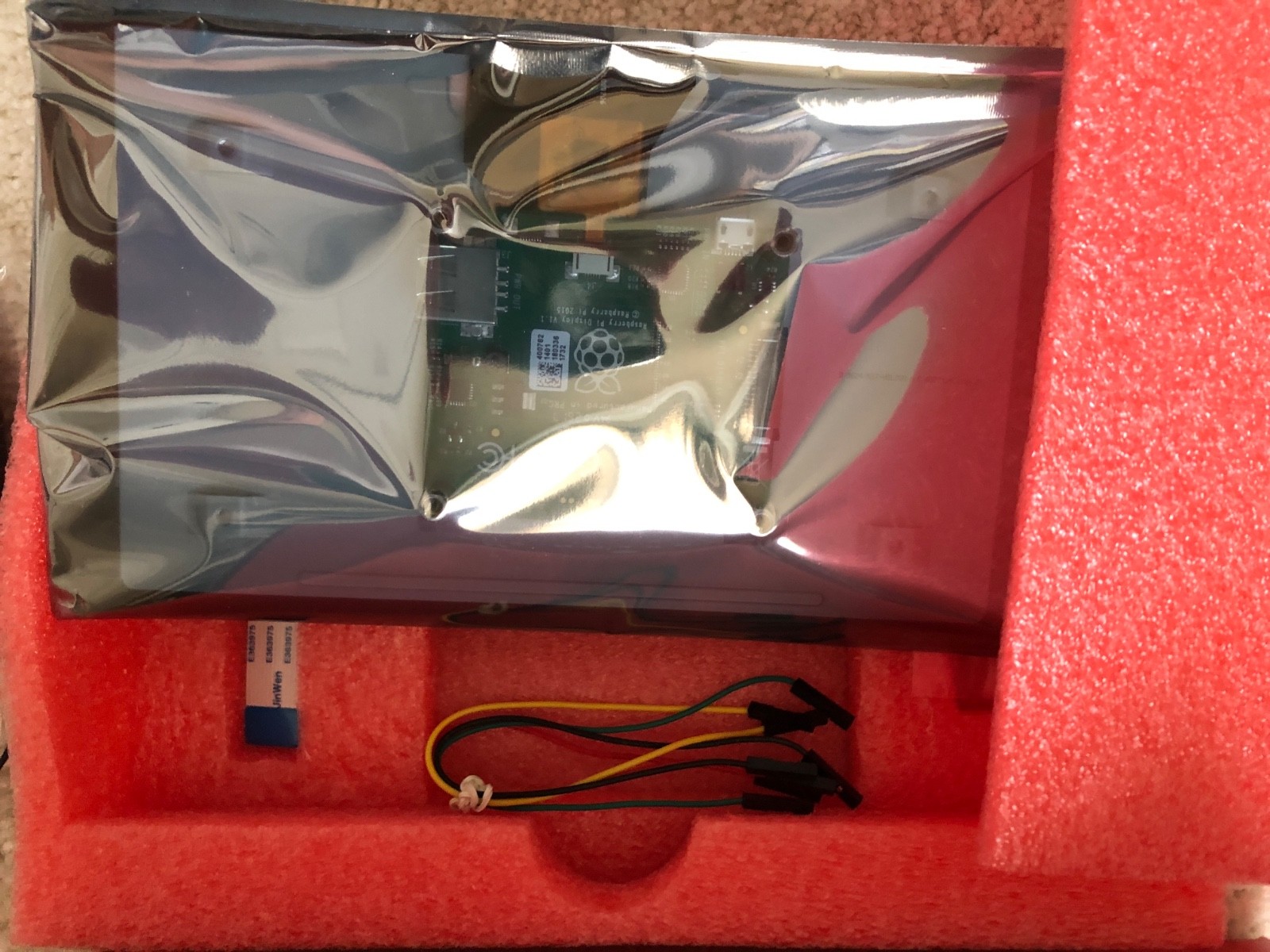 Sparkfun Electronics Mystery Box (w/7″ Rasp. Pi Touchscreen) – Unused