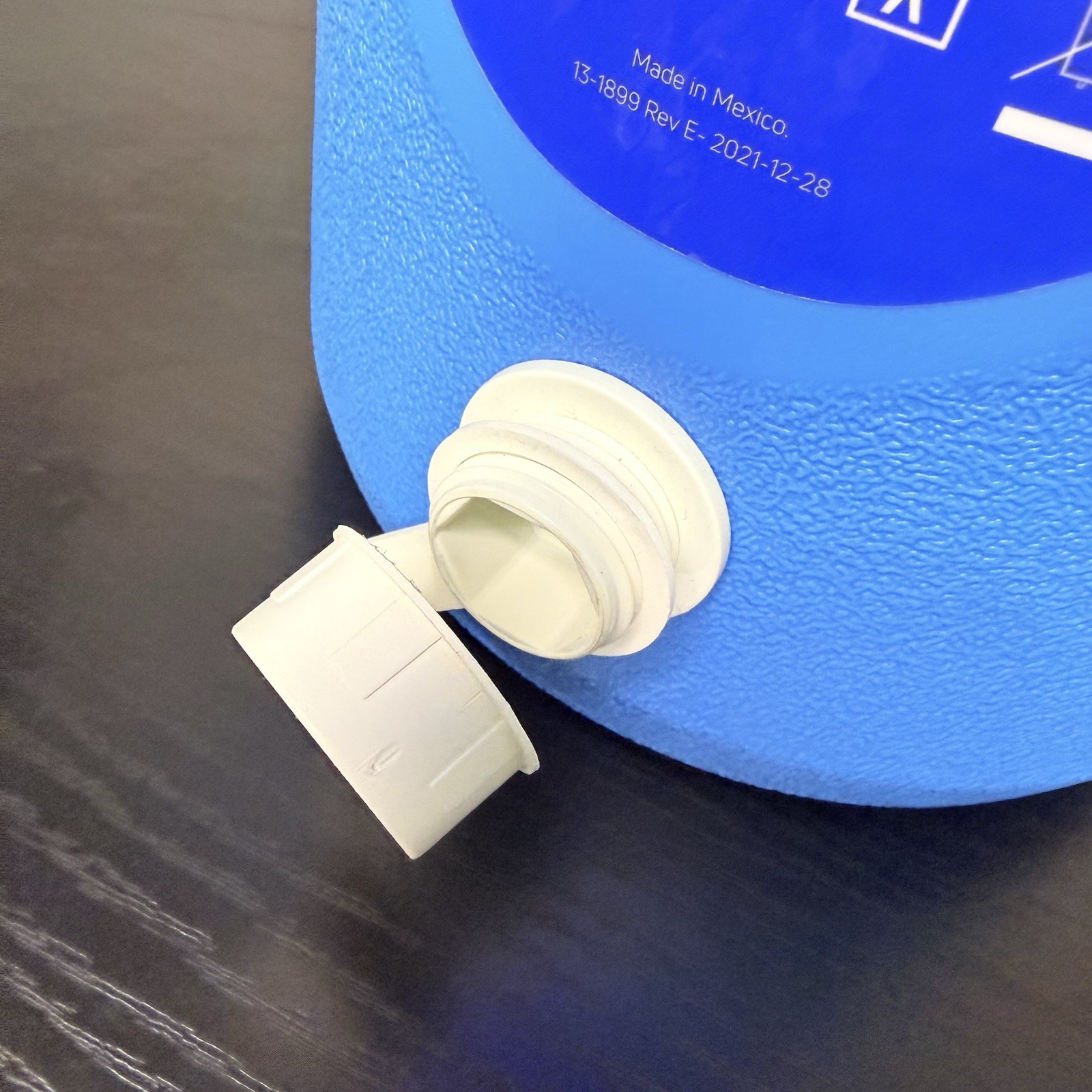 Aircast Cryo/Cuff Gravity Cooler Parts Only: Cooler, Lid, Hose, Charger