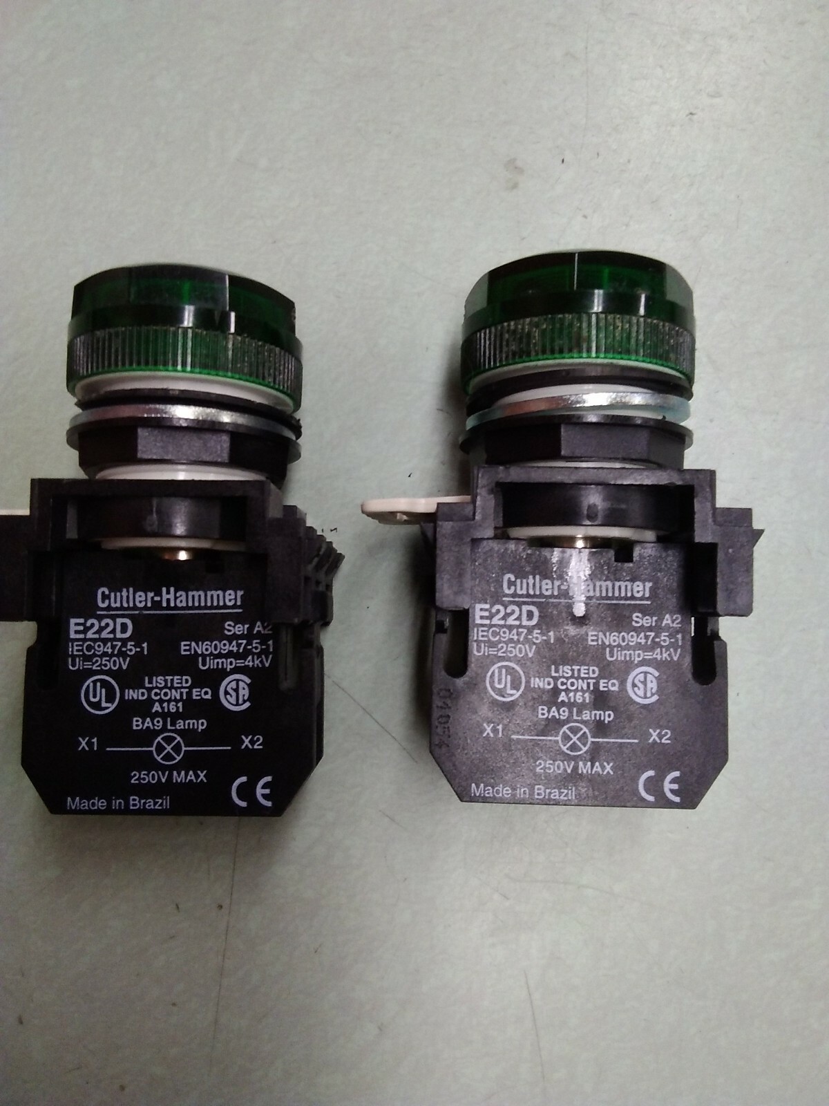 CUTLER HAMMER E22D W/ GREEN PILOT LIGHT SER A2 LOT OF 2
