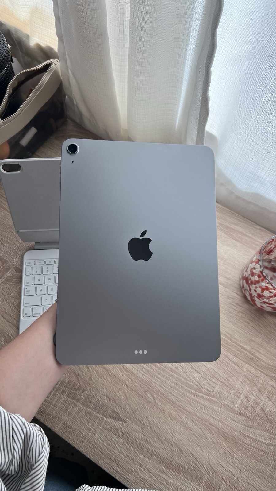 Apple iPad Air 11” 128GB Wi-Fi (Space Gray) + Apple Magic Keyboard