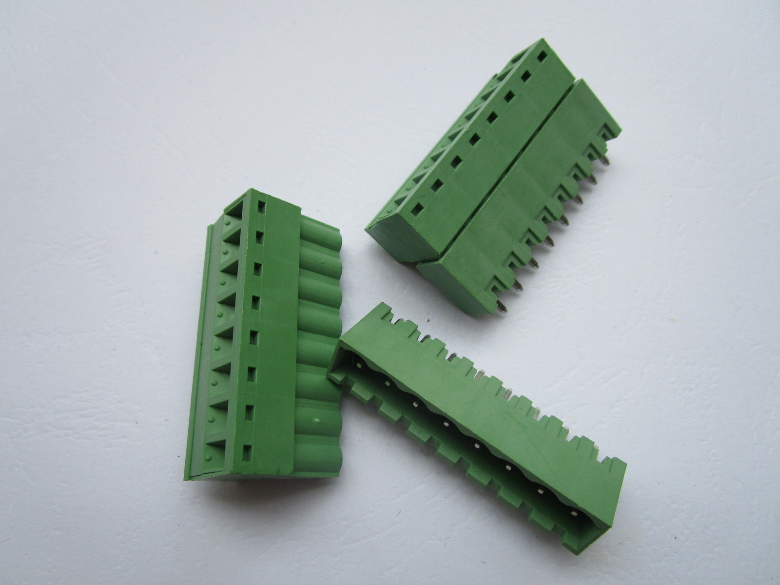 30 pcs Close Straight 8 pin 5.08mm Screw Terminal Block Connector Plugbale Type