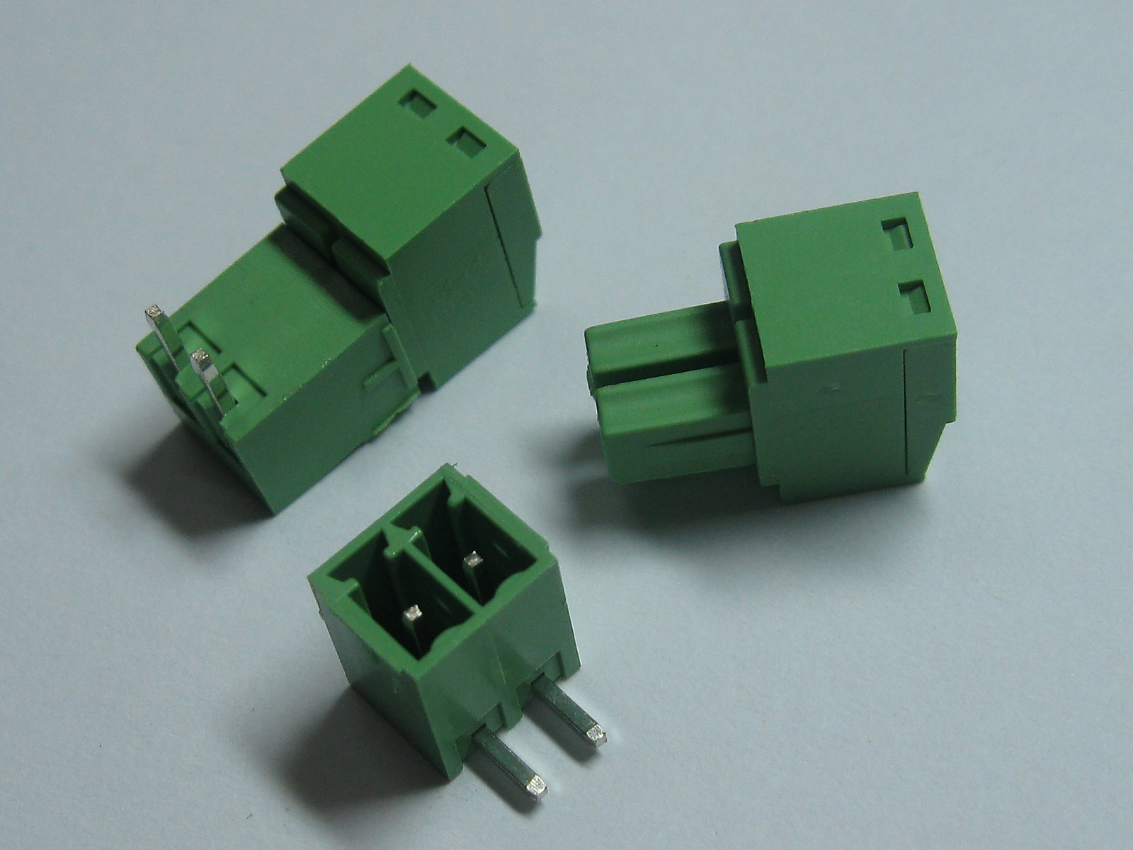 50 pcs Screw Terminal Block Connector 3.81mm Angle 2pin Green Pluggable Type New
