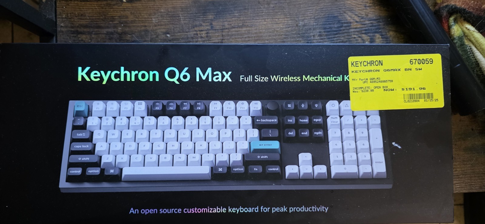 Keychron Q6 Max, ASRock X870E Taichi, Corsair iCUE LINK RGB Mixed Lot Gaming PC