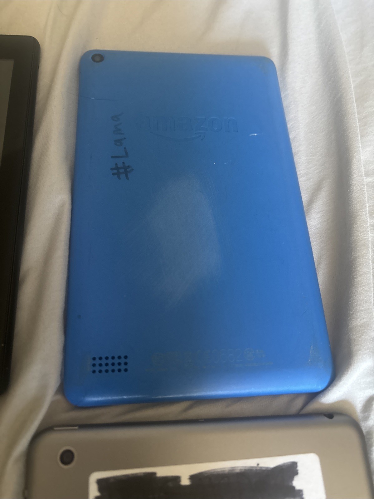LOT OF 6 TABLETS FOR PARTS UNTESTED SOLD AS IS