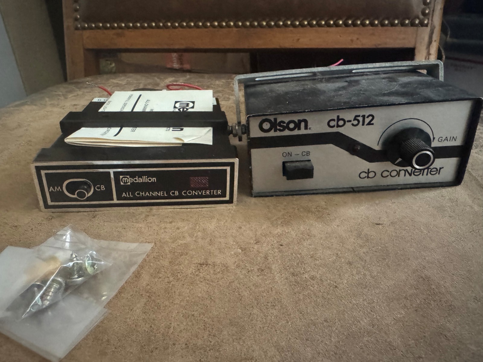 Vintage Olson CB-512 CB Radio Converter 12 volt DC Antenna 40 Channel Ham