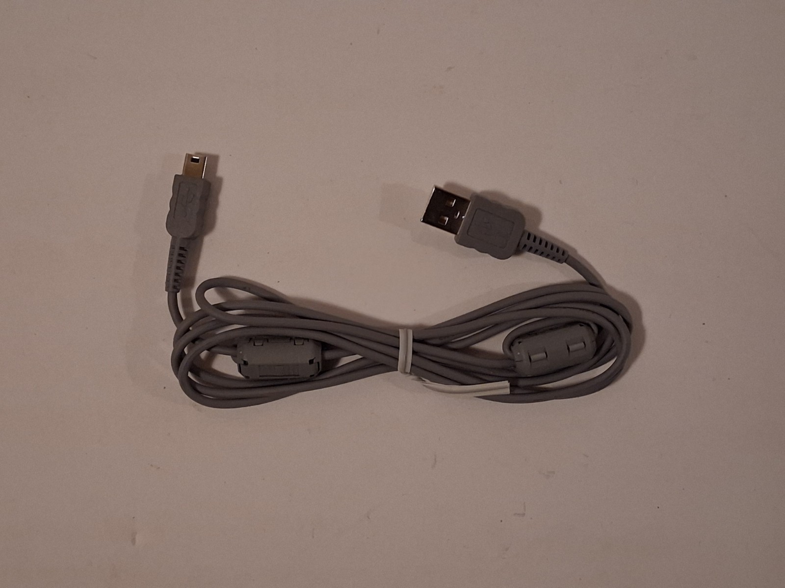 Used Gray Sony Hitachi-HSD Cables: AWM #E81015 30V (Lot Of 2)