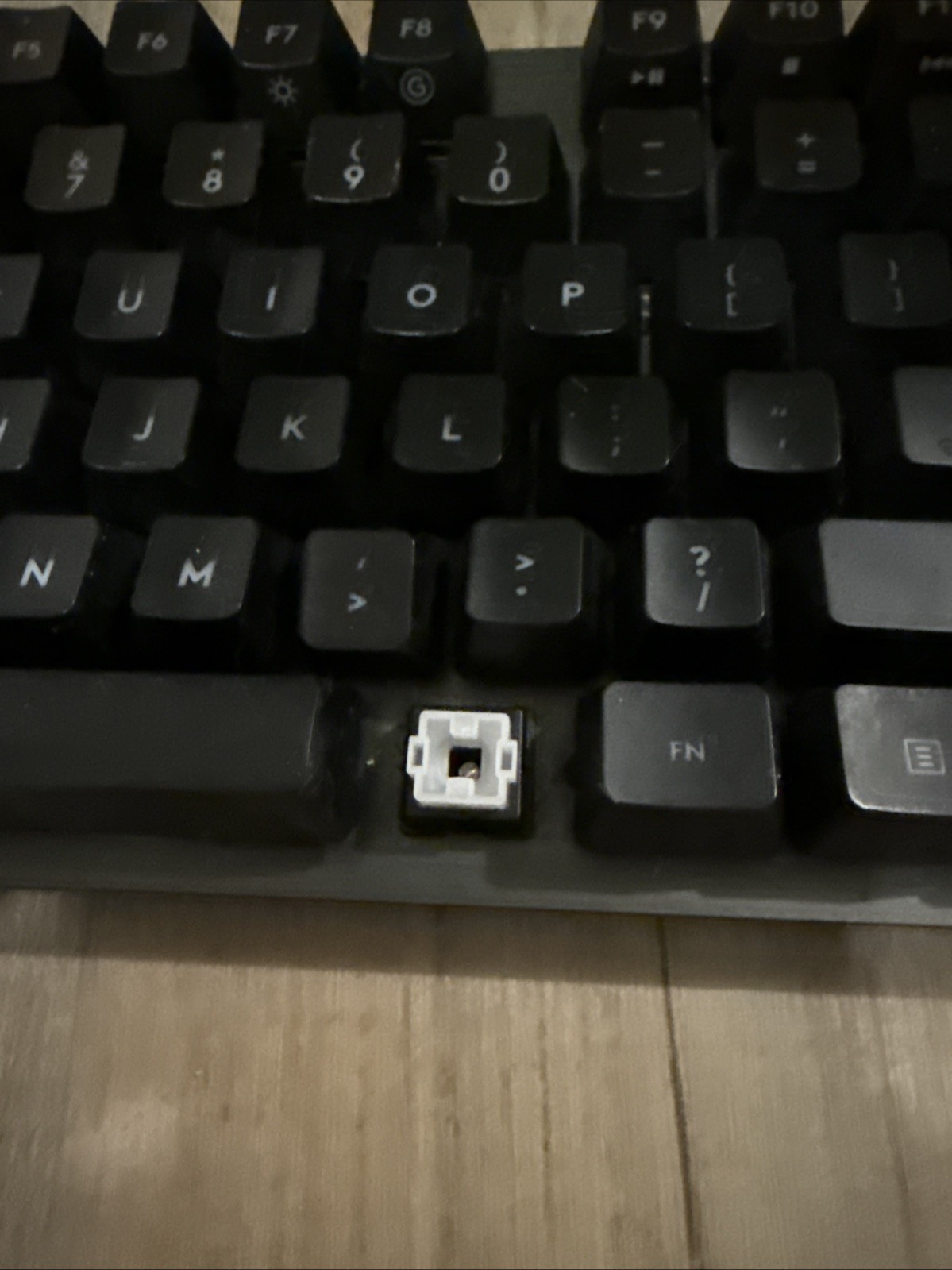 Lot Broken Electronics: Xbox 360 Controllers, HDDVD, Logitech G413 Keyboard MORE