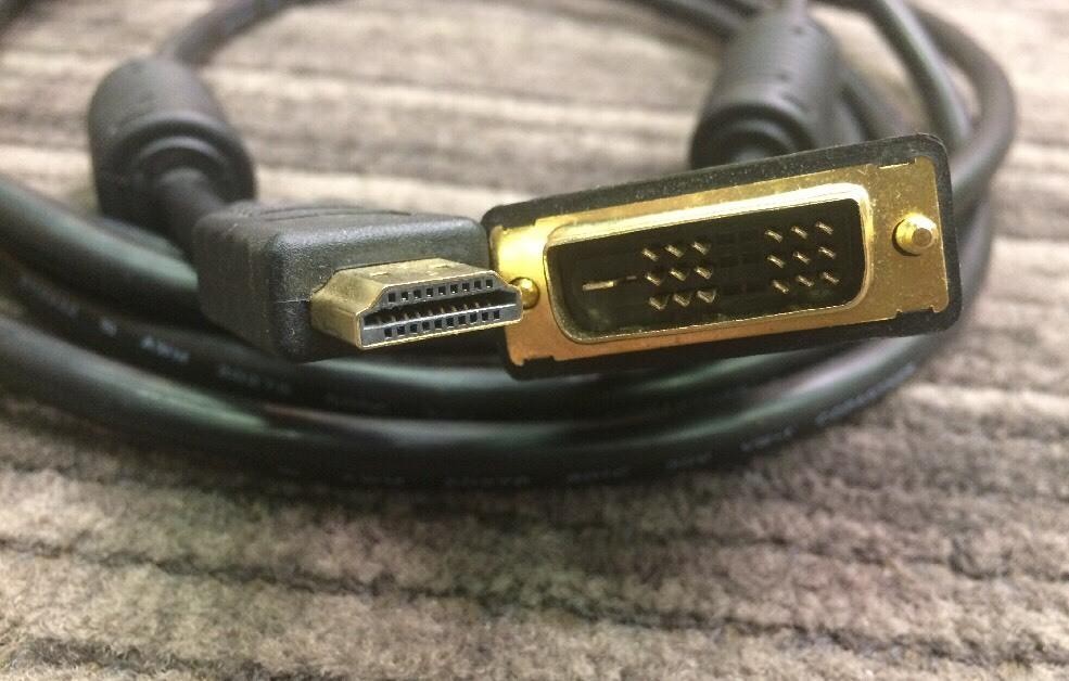 10FT HDMI TO DVI-D GOLD PLATED CABLE