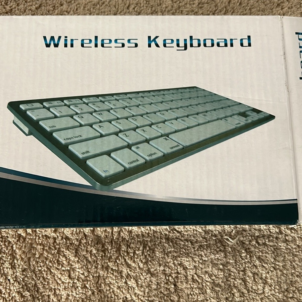 Sparin Ultra Slim Mini Bluetooth Wireless Keyboard for Samsung Enabled Tablets