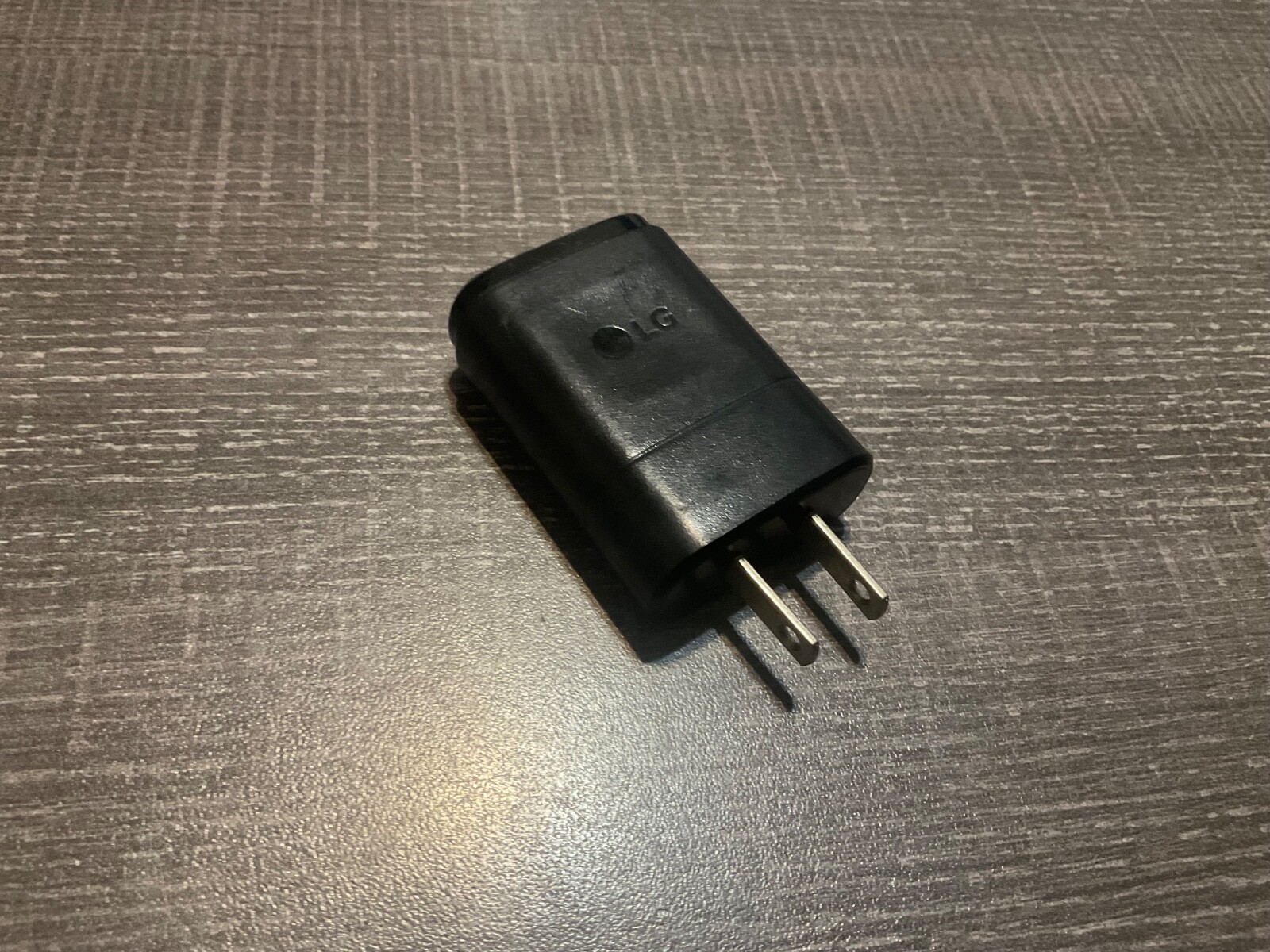 LG Travel USB Home Wall Charger Head Adapter MCS-01WD for Android and iPhone
