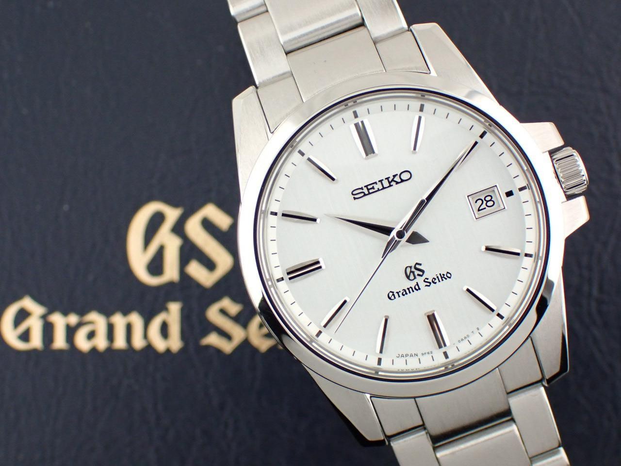 Grand Seiko Wristwatch quartz SBGX057 men silver color stainless steel
