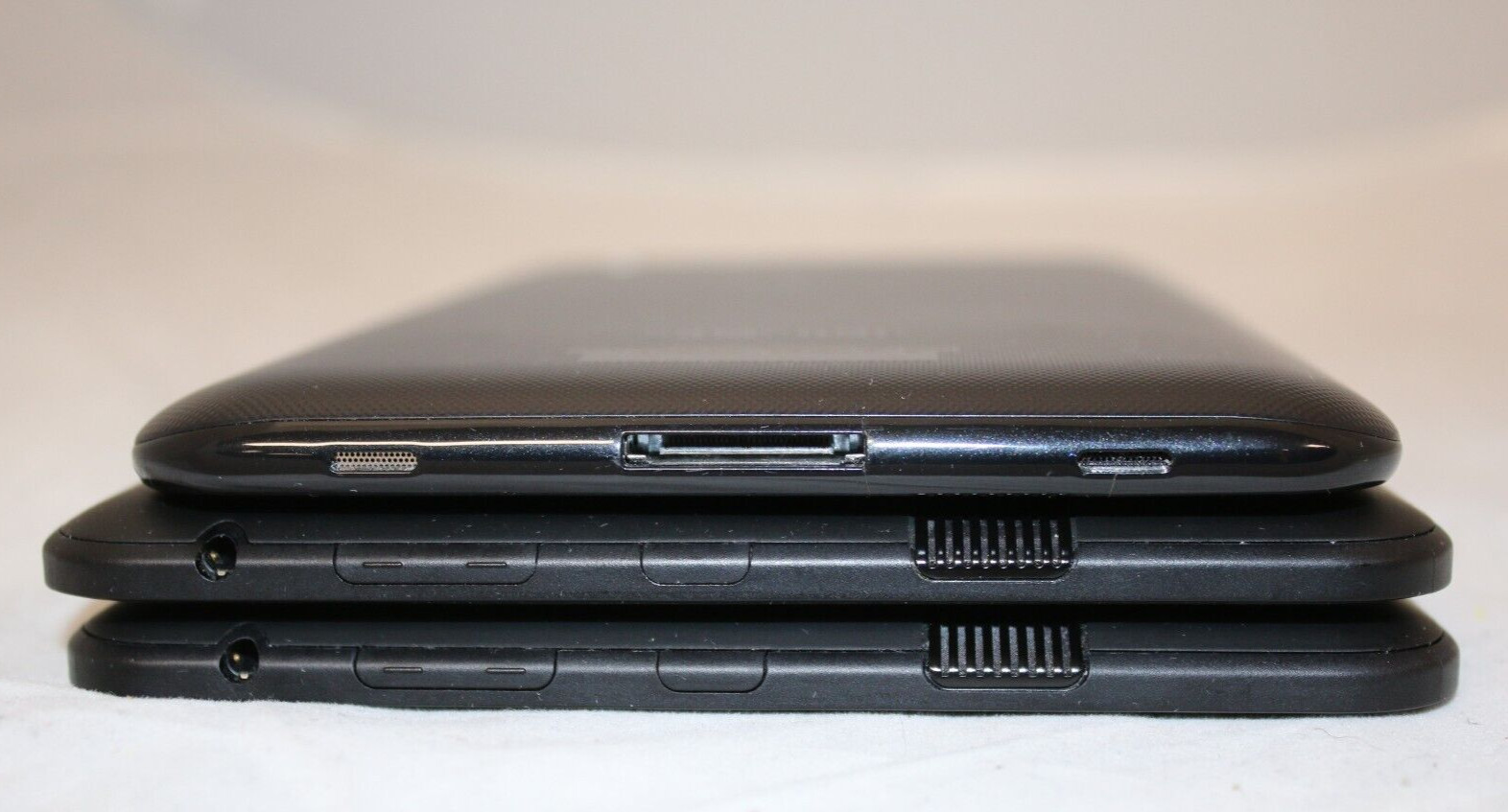 lot of three tablets (sch1705 and two x43z60’s)