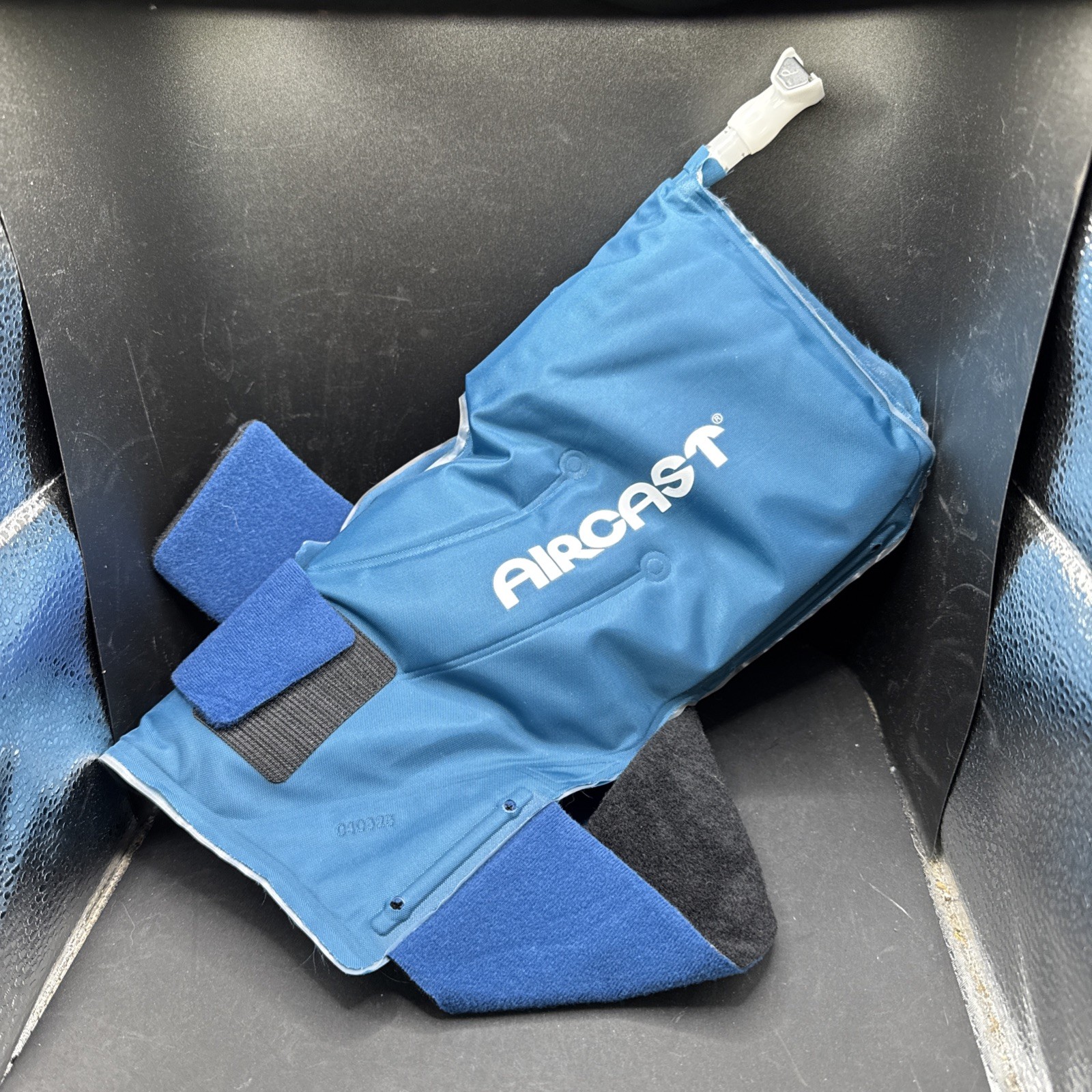 Aircast Cryo/Cuff Knee Cuff Wrap – Large 11B01